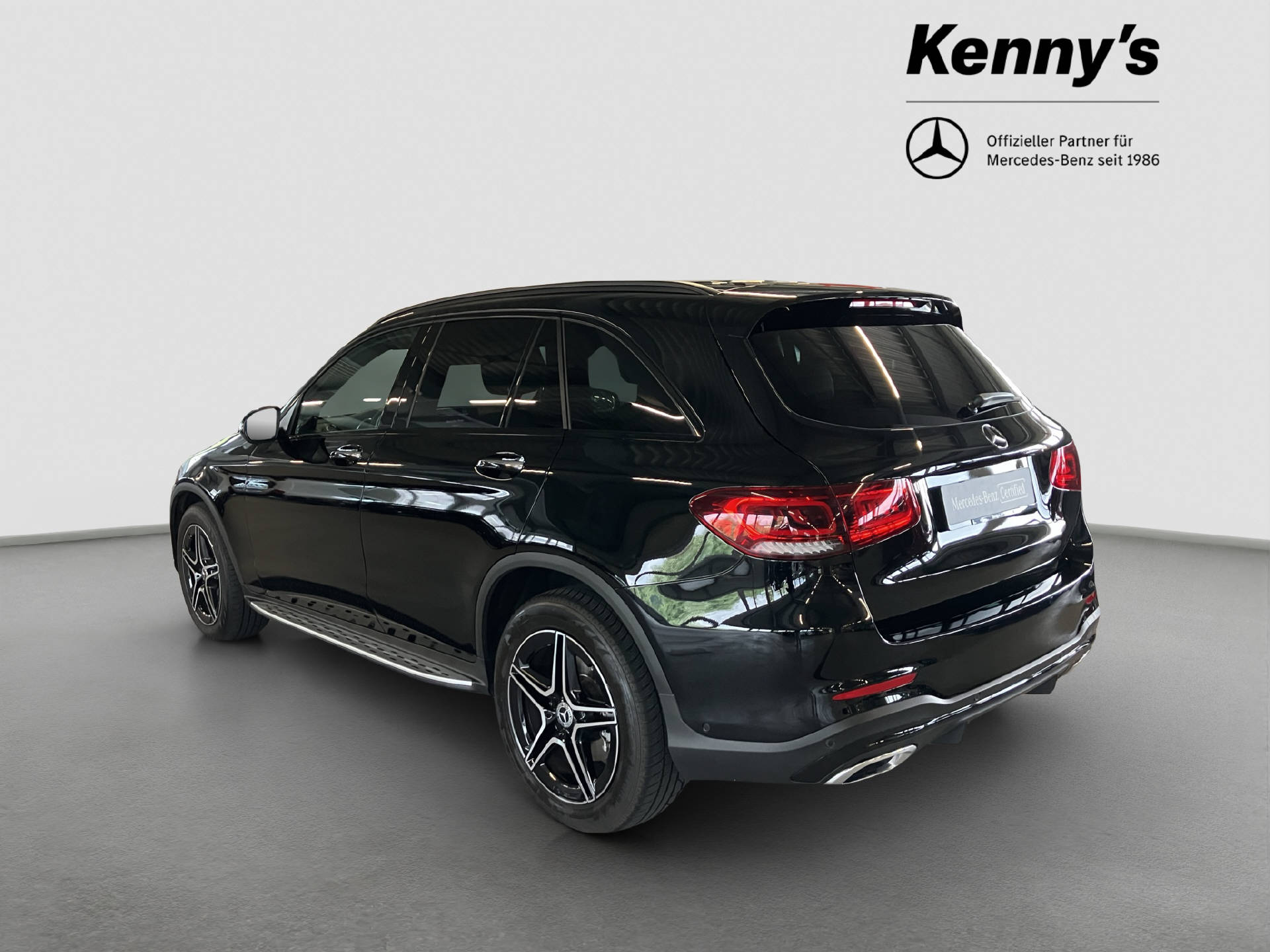 MERCEDES-BENZ GLC 220 d AMG Line 4MATIC-image-3