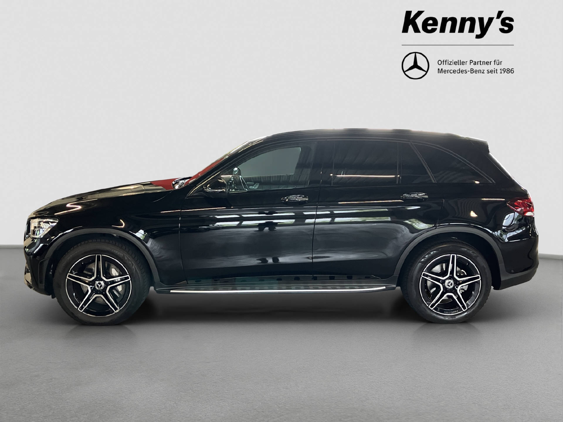 MERCEDES-BENZ GLC 220 d AMG Line 4MATIC-image-2