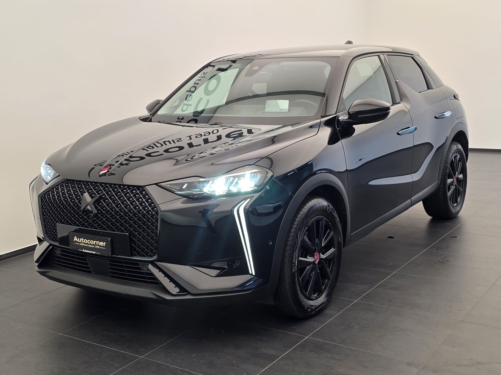 DS AUTOMOBILES DS 3 Crossback 1.2 PureTech Performance Line EAT8-image-2