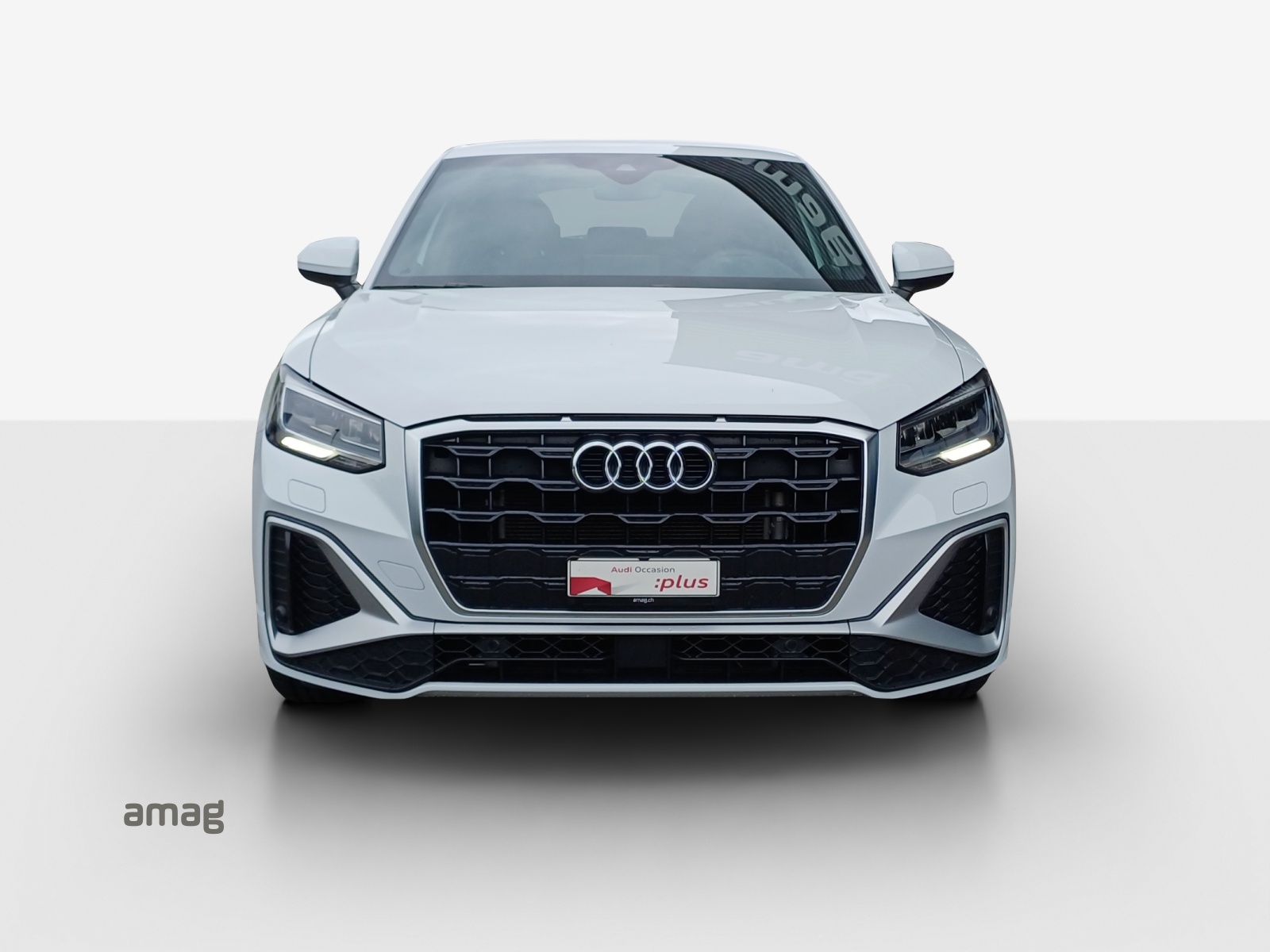 AUDI Q2 35 TFSI S line S-tronic-image-6
