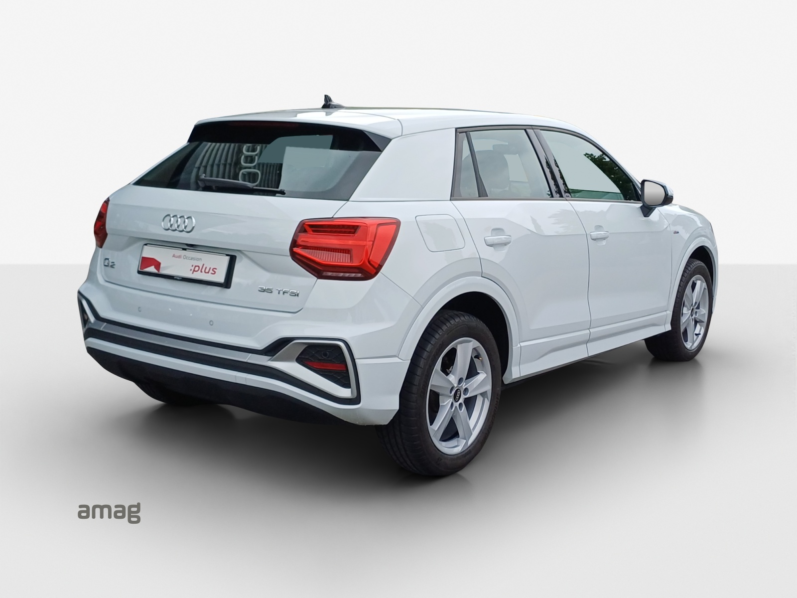 AUDI Q2 35 TFSI S line S-tronic-image-4