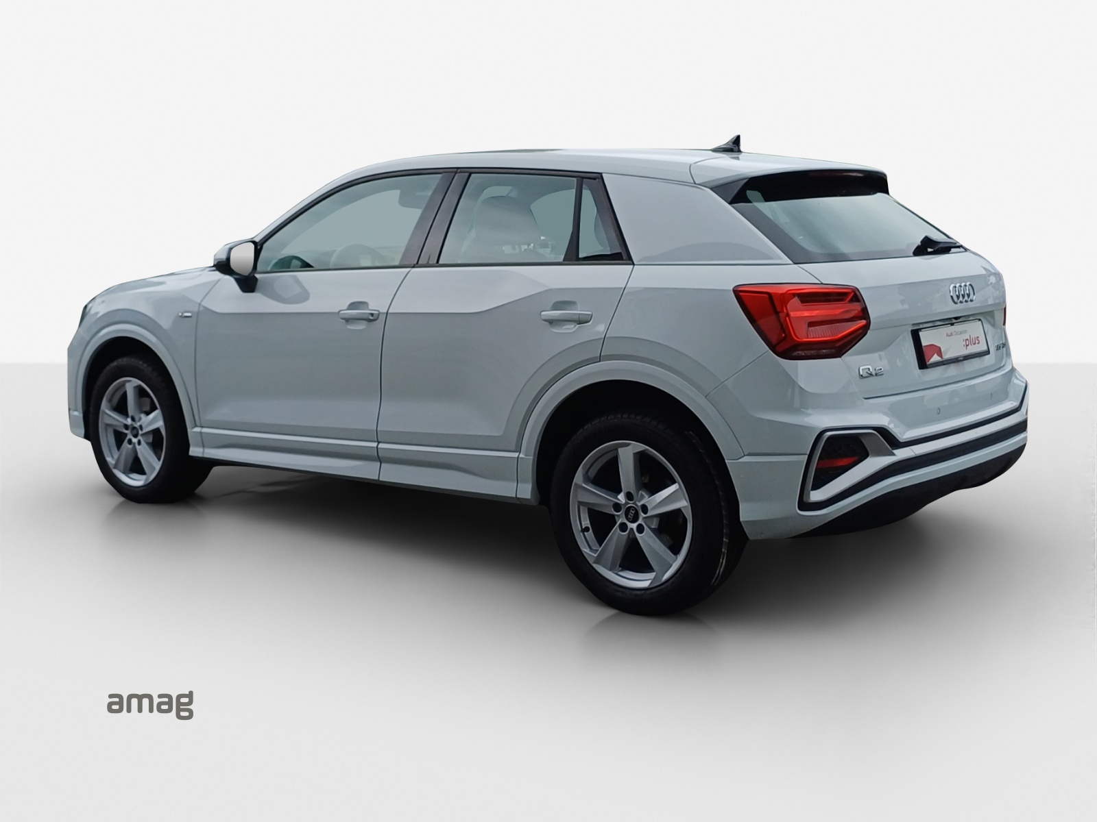 AUDI Q2 35 TFSI S line S-tronic-image-2
