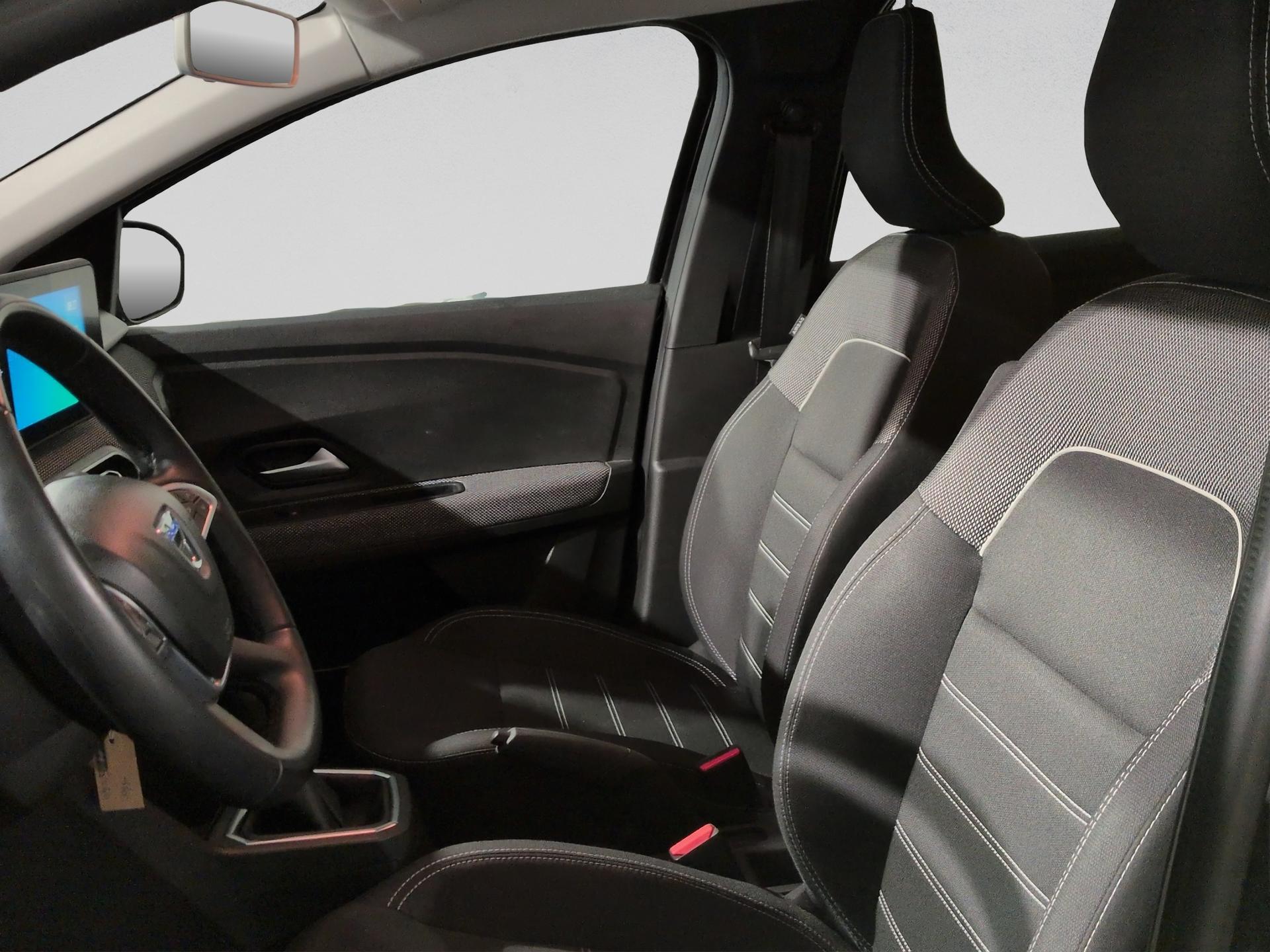 DACIA Jogger TCe 110 Comfort-image-8