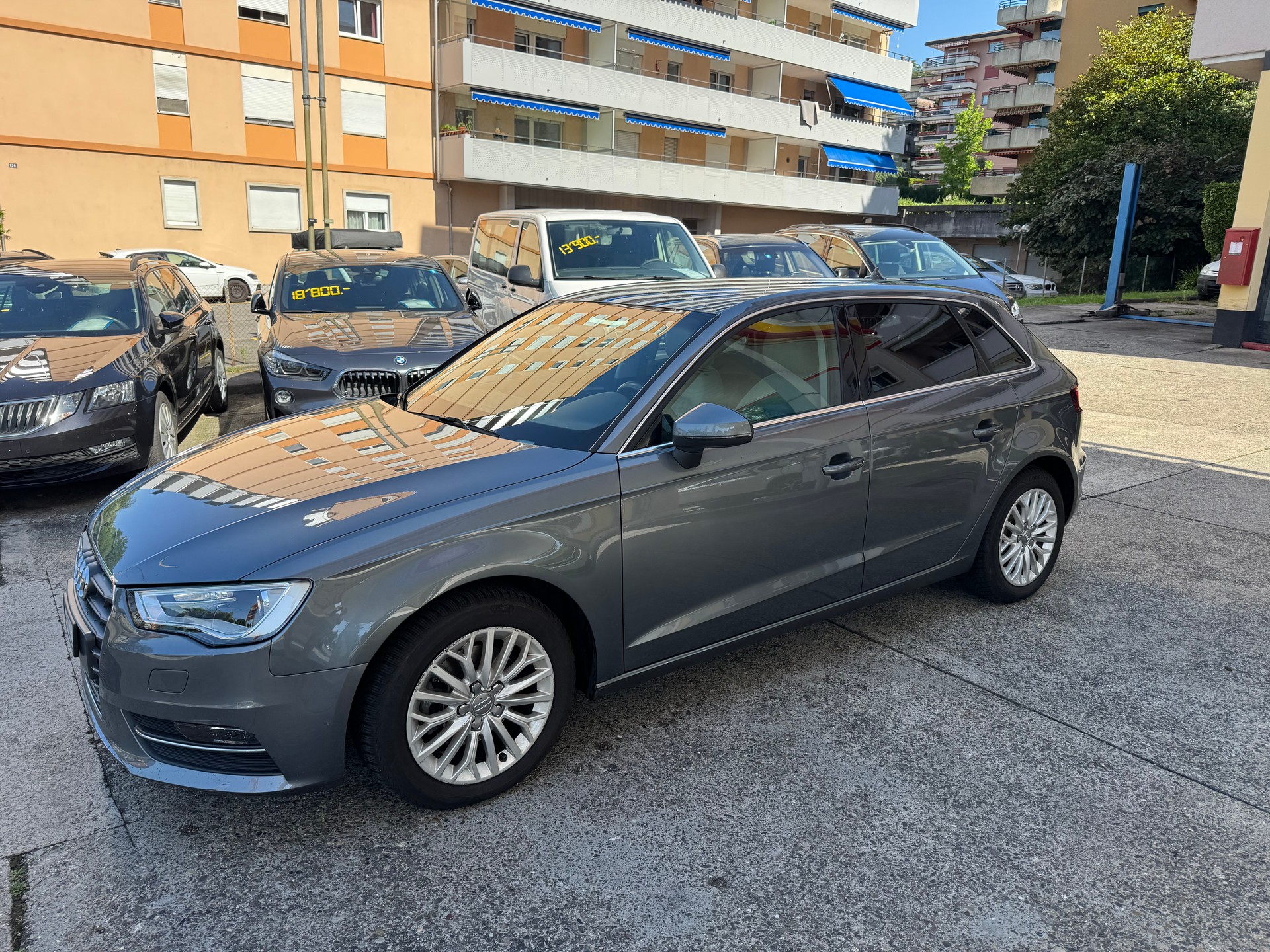 AUDI A3 Sportback 1.4 TFSI Ambition S-tronic-image-0
