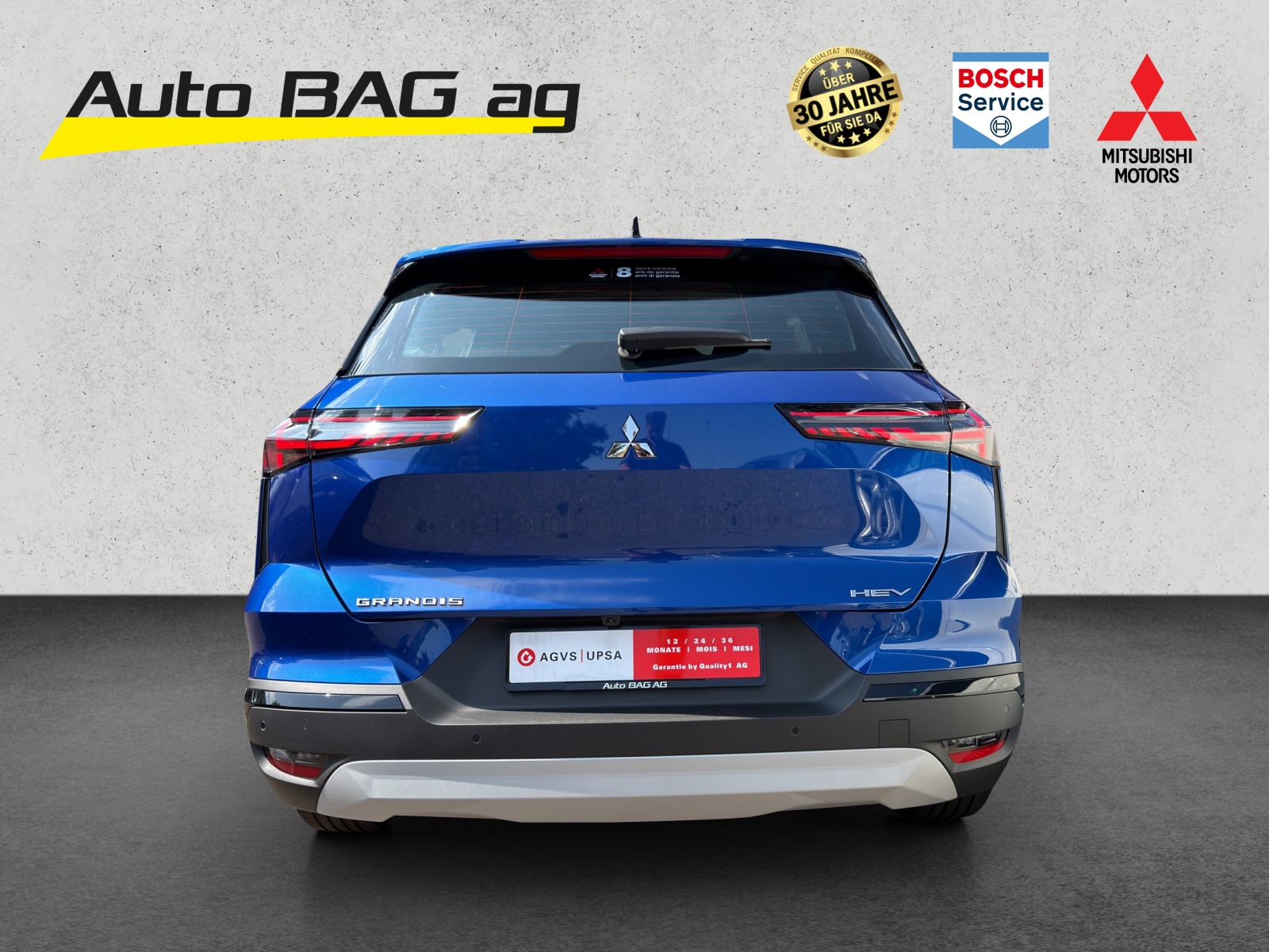 MITSUBISHI Grandis 1.8 HEV Invite+-image-3