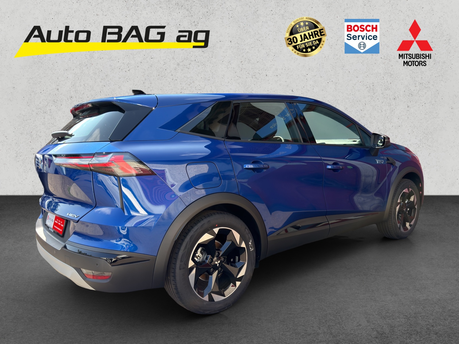 MITSUBISHI Grandis 1.8 HEV Invite+-image-4