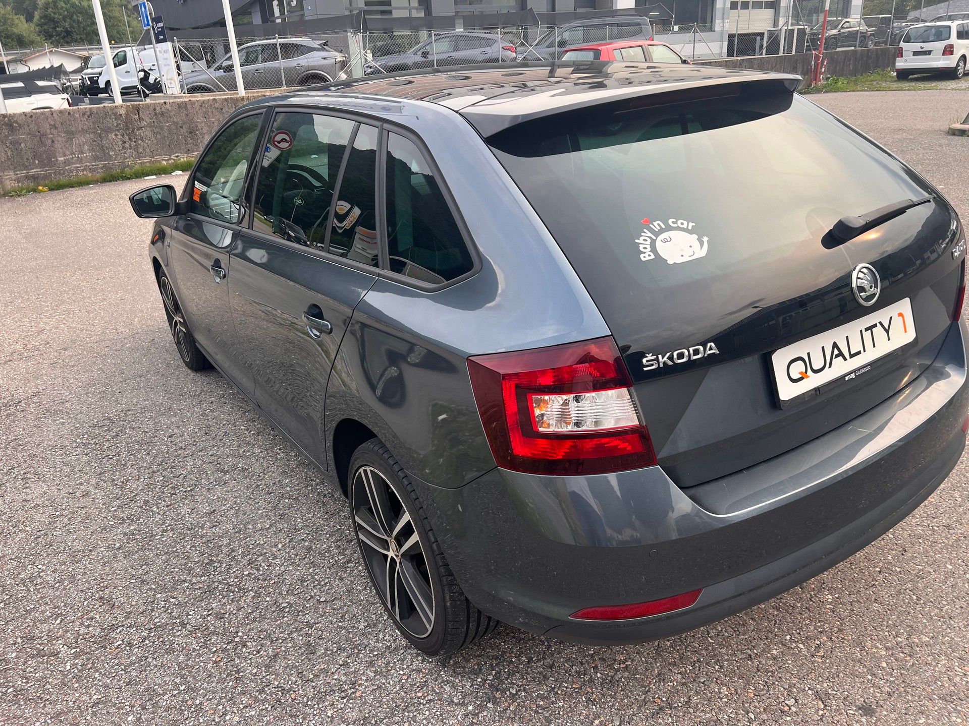 SKODA Rapid Spaceback 1.4 TSI Swiss Ed. DSG-image-5