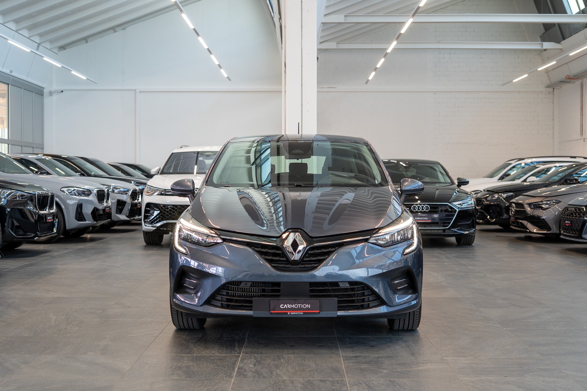 RENAULT Clio 1.0 TCe evolution / CH-Fahrzeug / Rückfahrkamera / Tempomat-image-1
