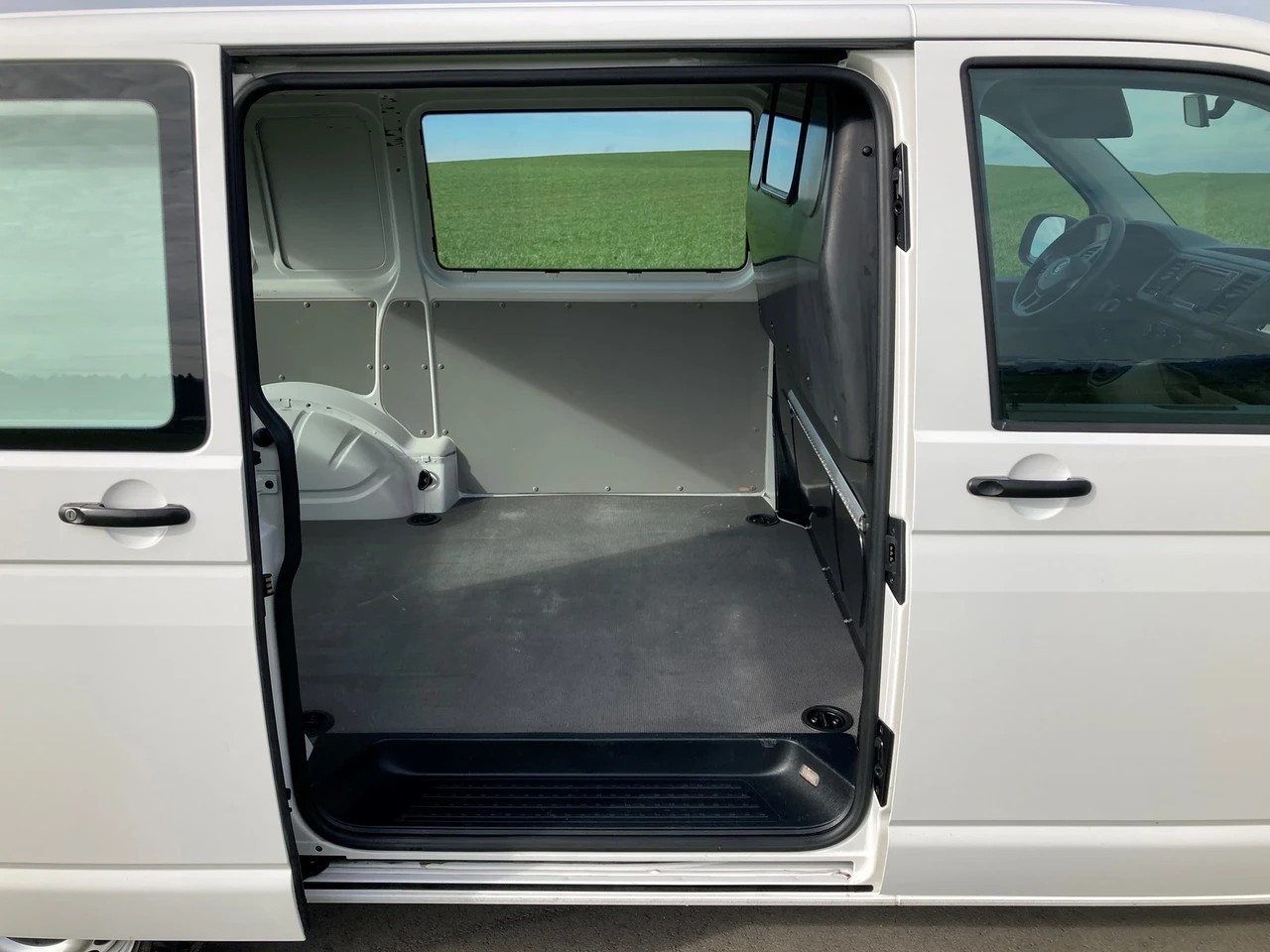 VW T6 2.0 TDI 4Motion-image-6