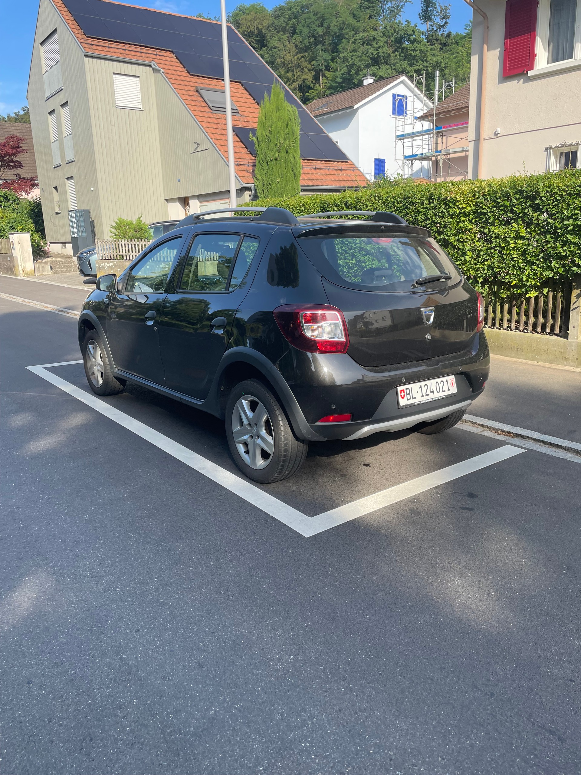 DACIA 1.5 dCi Stepway Lauréate-image-1