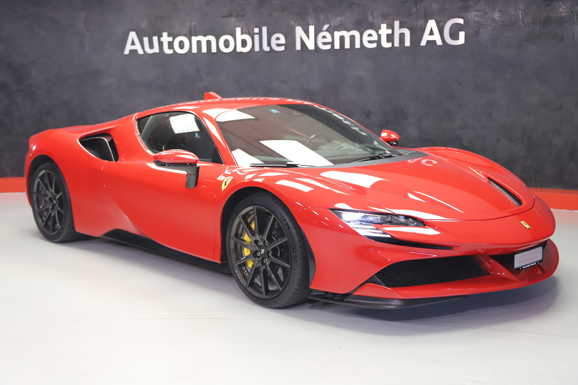 FERRARI SF90 Stradale-image-0