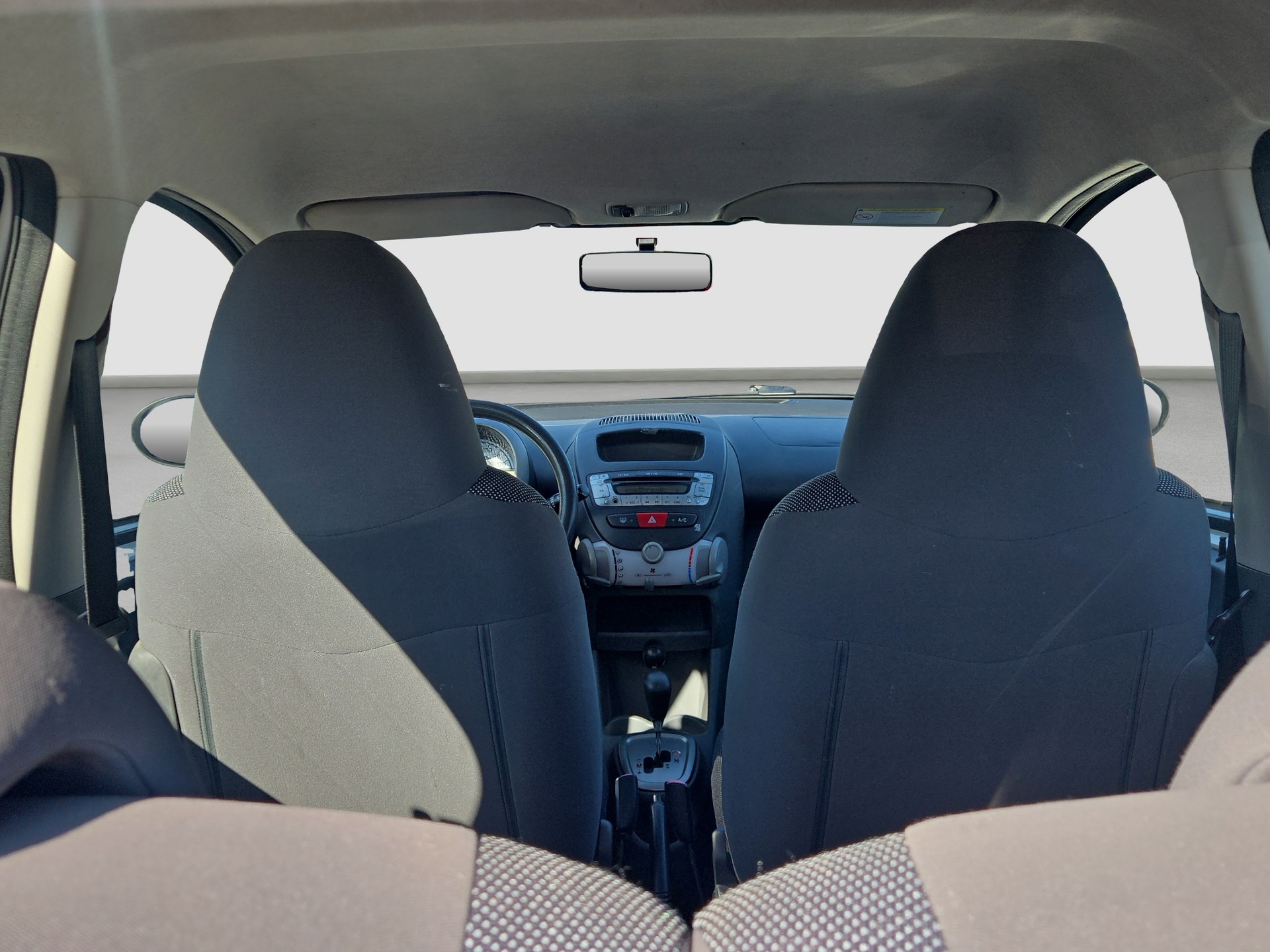 PEUGEOT 107 1.0 Trendy-image-3