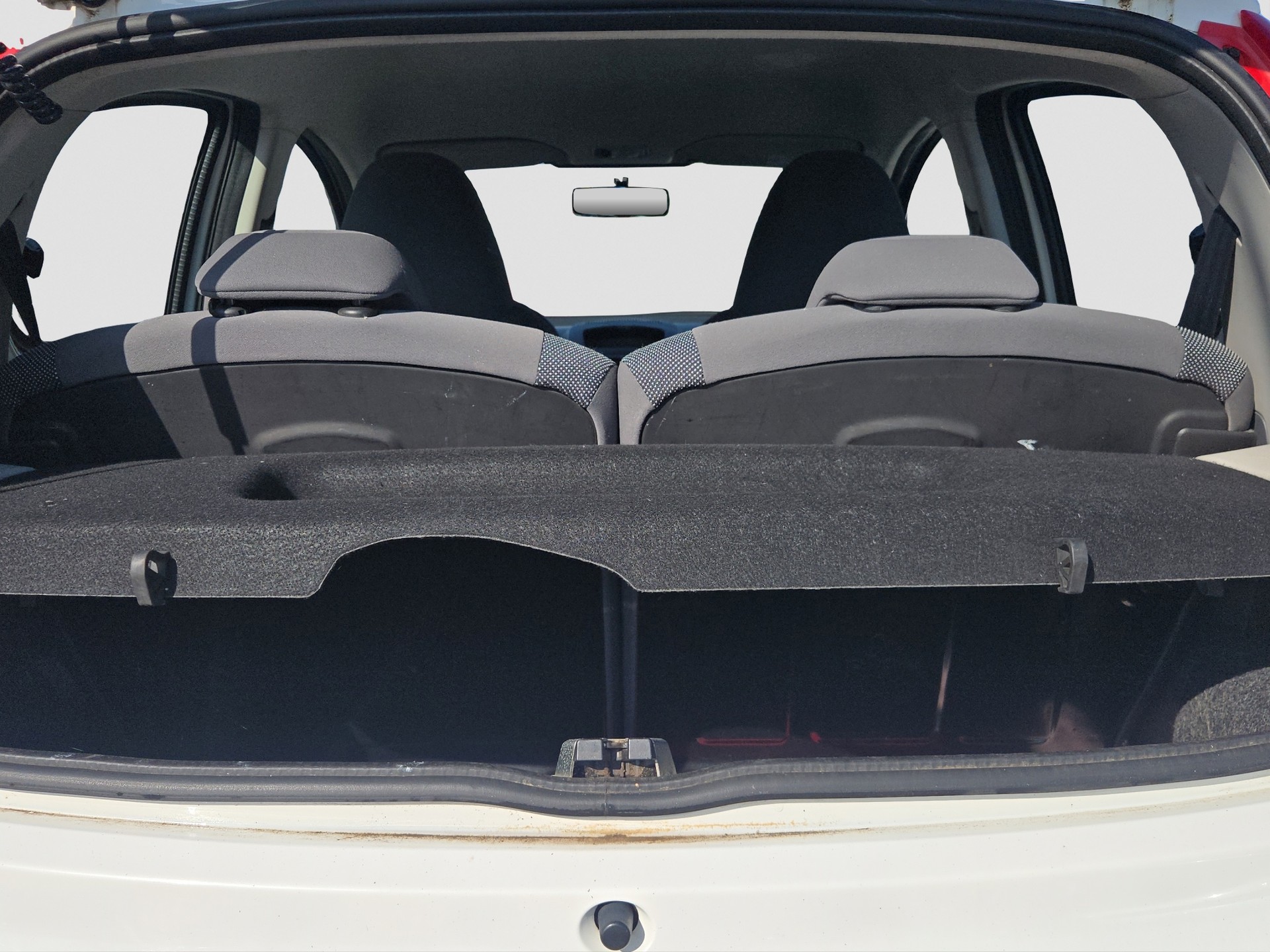 PEUGEOT 107 1.0 Trendy-image-5