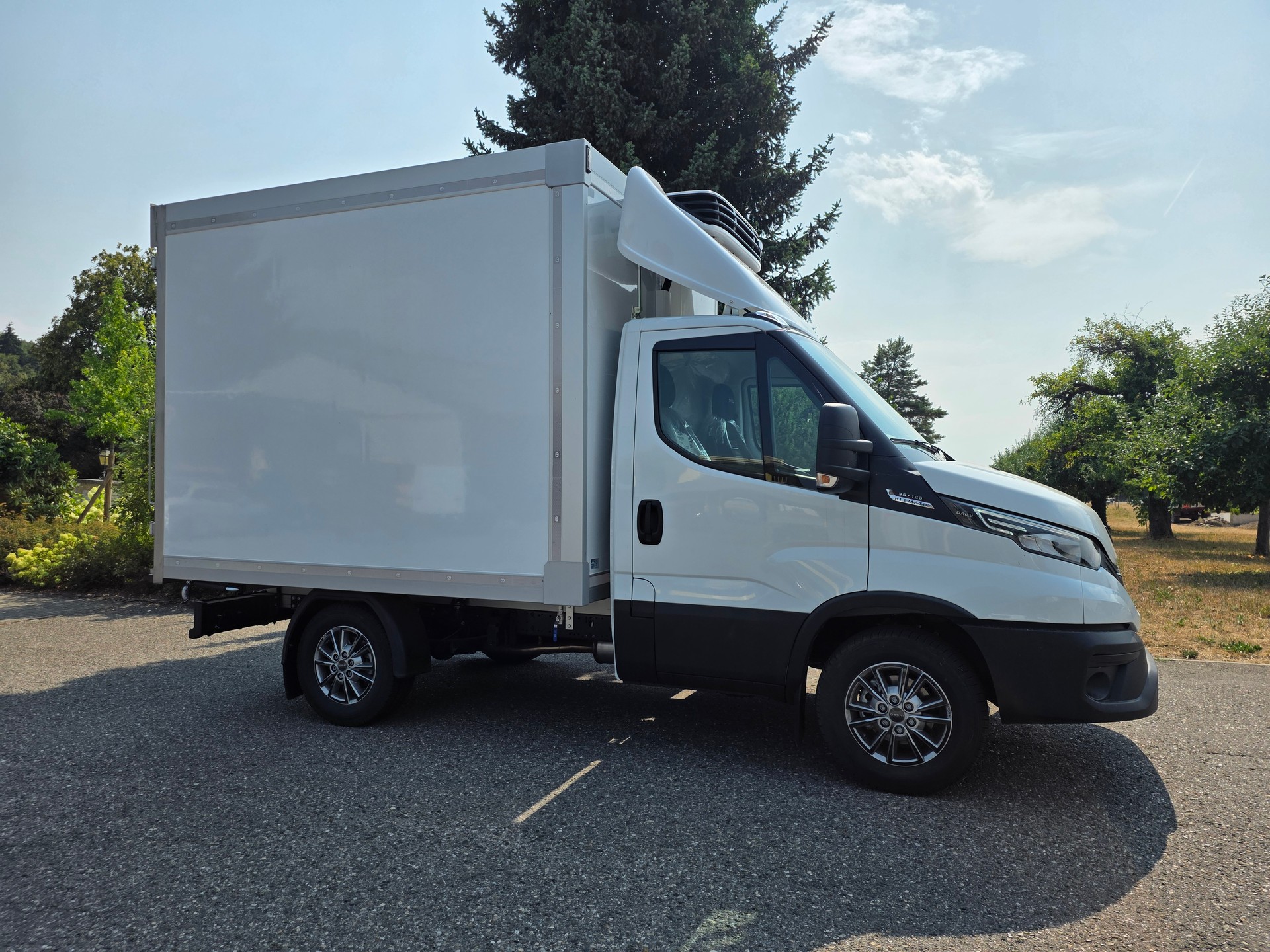 IVECO 35 S 18H A8-image-2