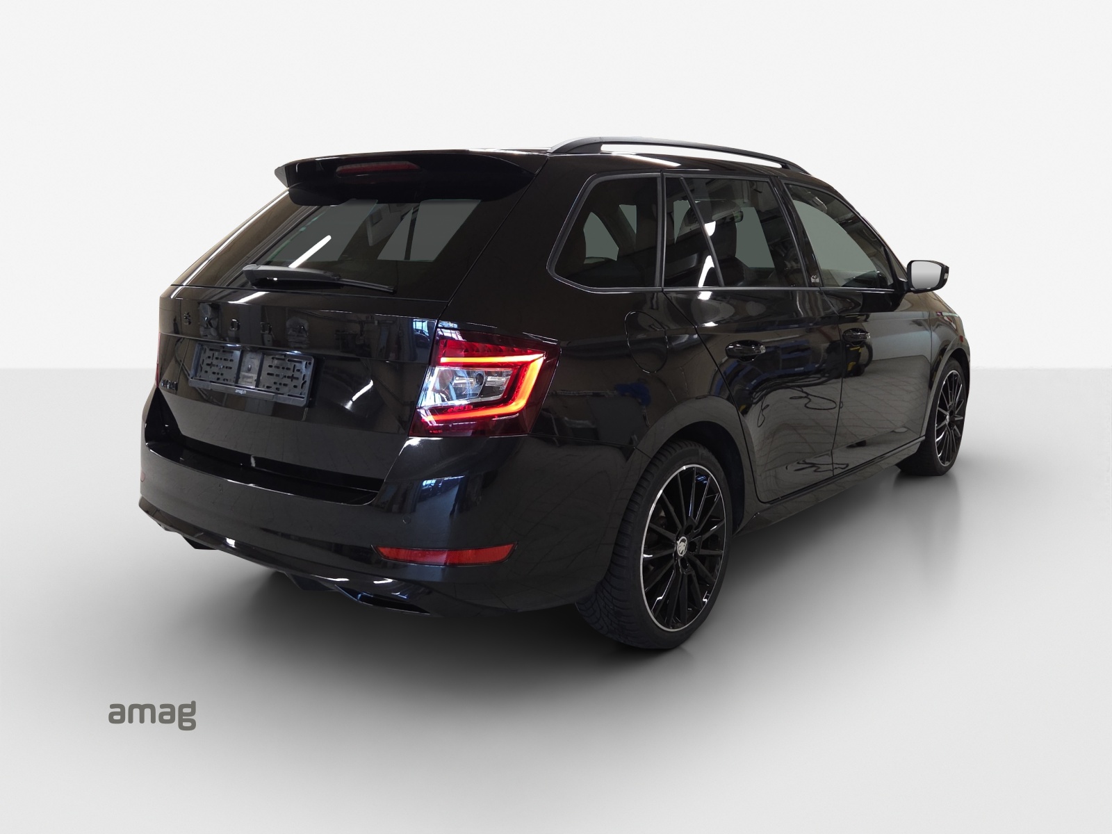 SKODA Fabia Combi 1.0 TSI Monte Carlo DSG-image-4