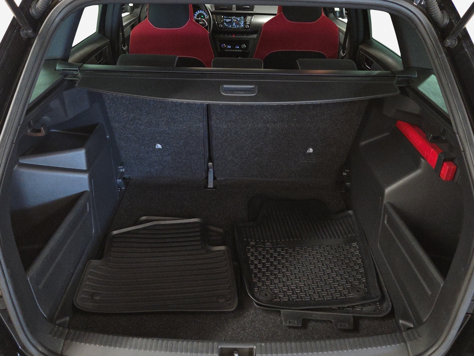 SKODA Fabia Combi 1.0 TSI Monte Carlo DSG-image-12