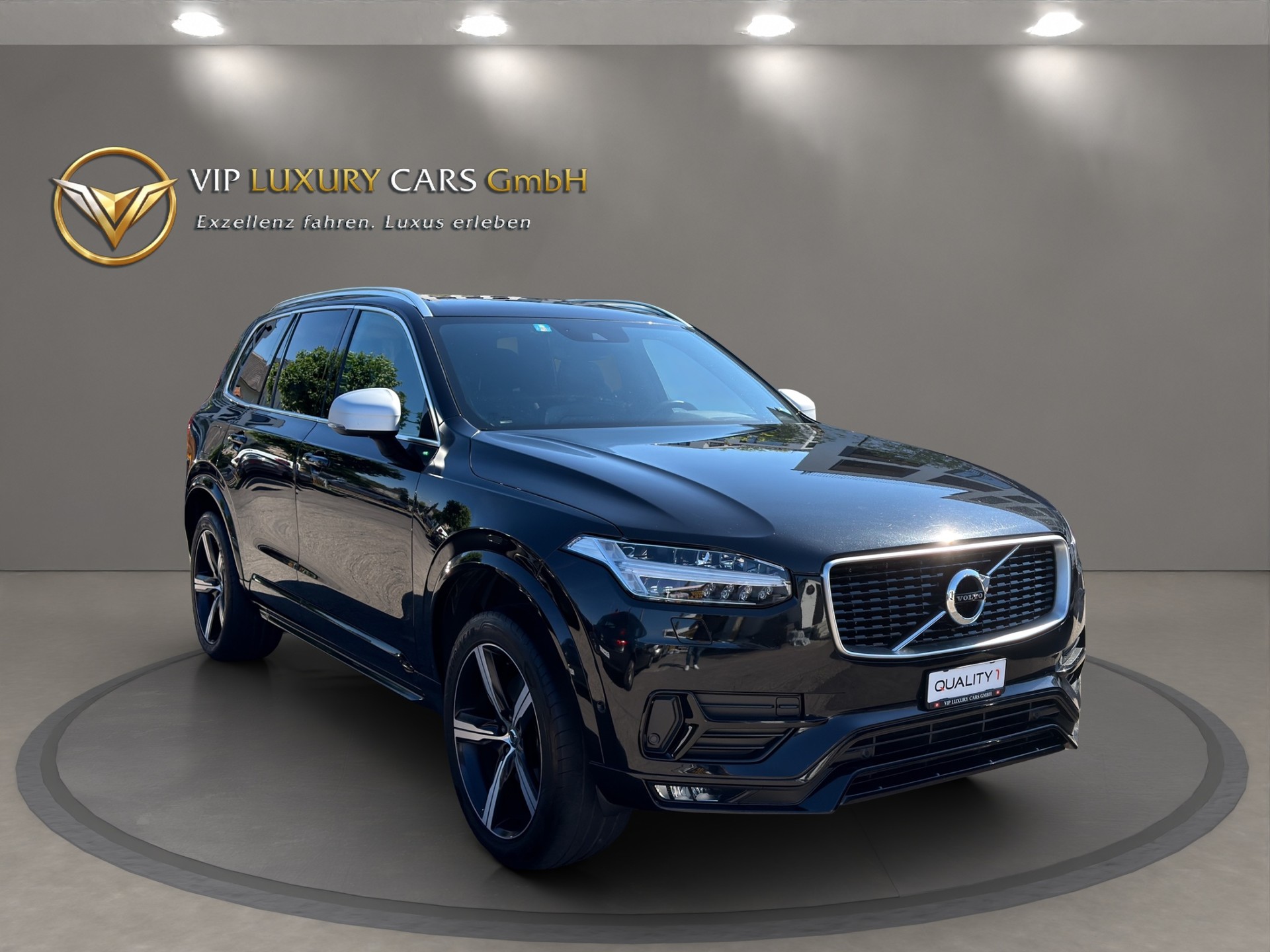 VOLVO XC90 D5 AWD R-Design Geartronic-image-3