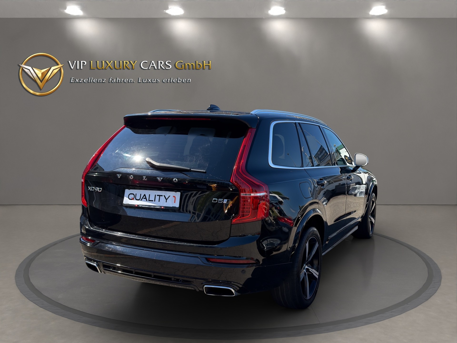 VOLVO XC90 D5 AWD R-Design Geartronic-image-4