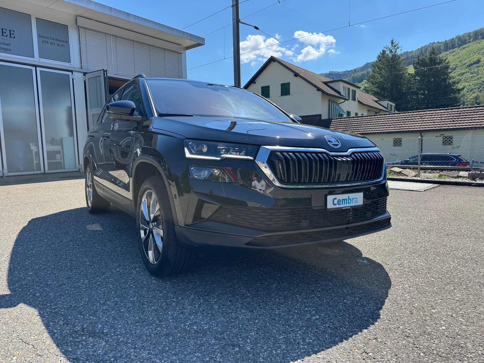 SKODA Karoq 2.0 TDI CR Style 4x4 DSG-image-1