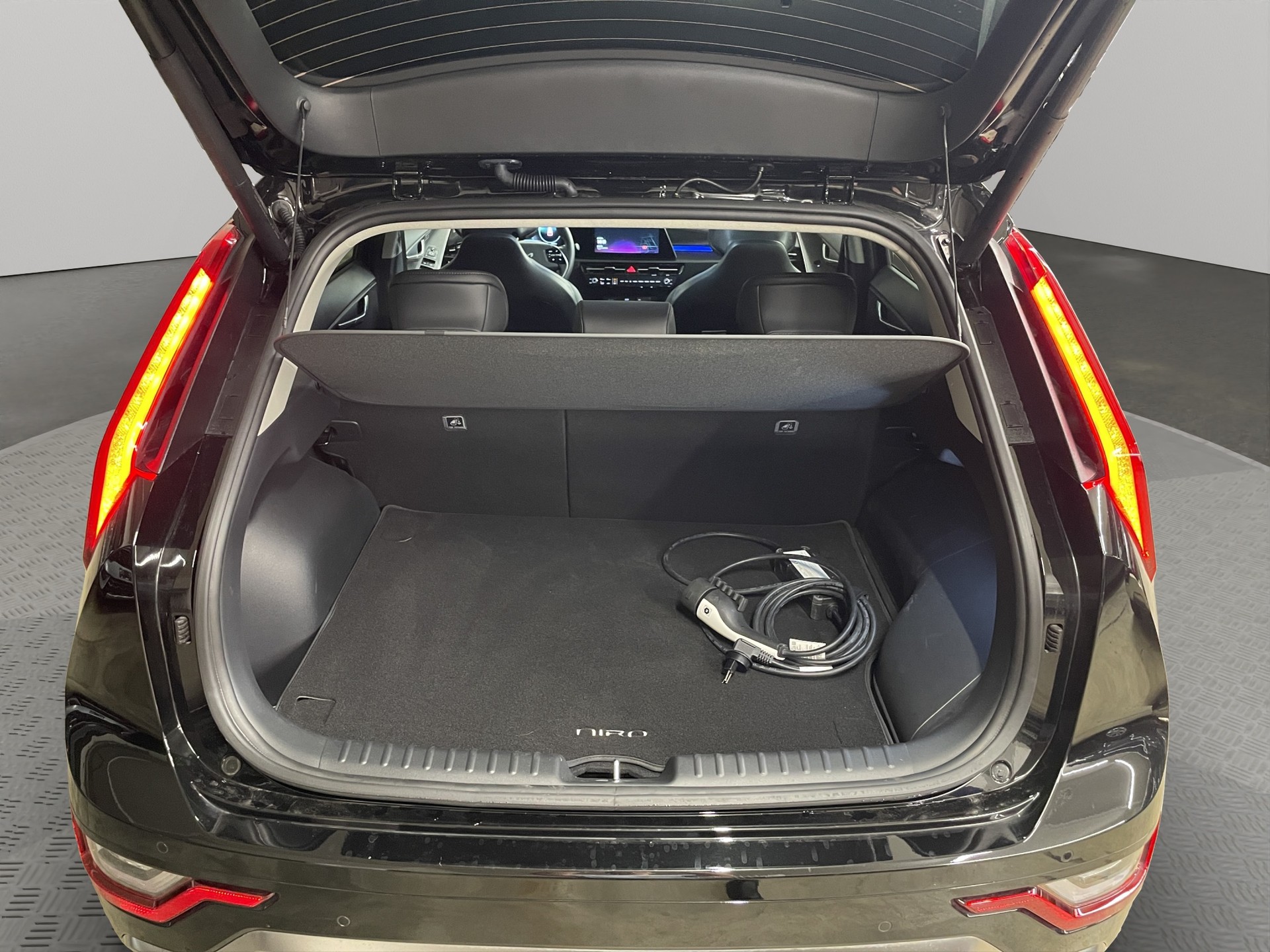 KIA Niro 1.6 GDi Plug-in Hybrid Style-image-12