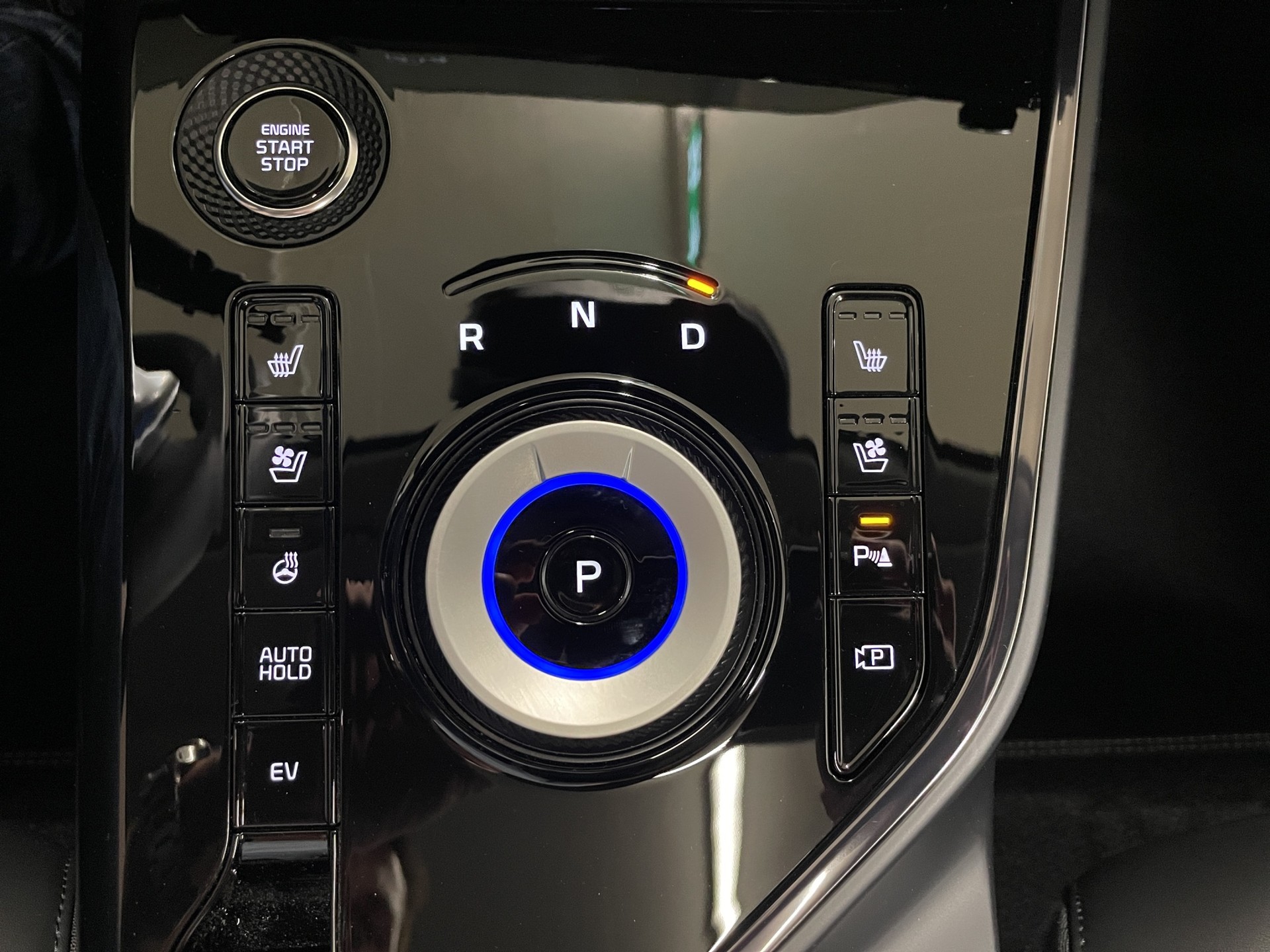 KIA Niro 1.6 GDi Plug-in Hybrid Style-image-10
