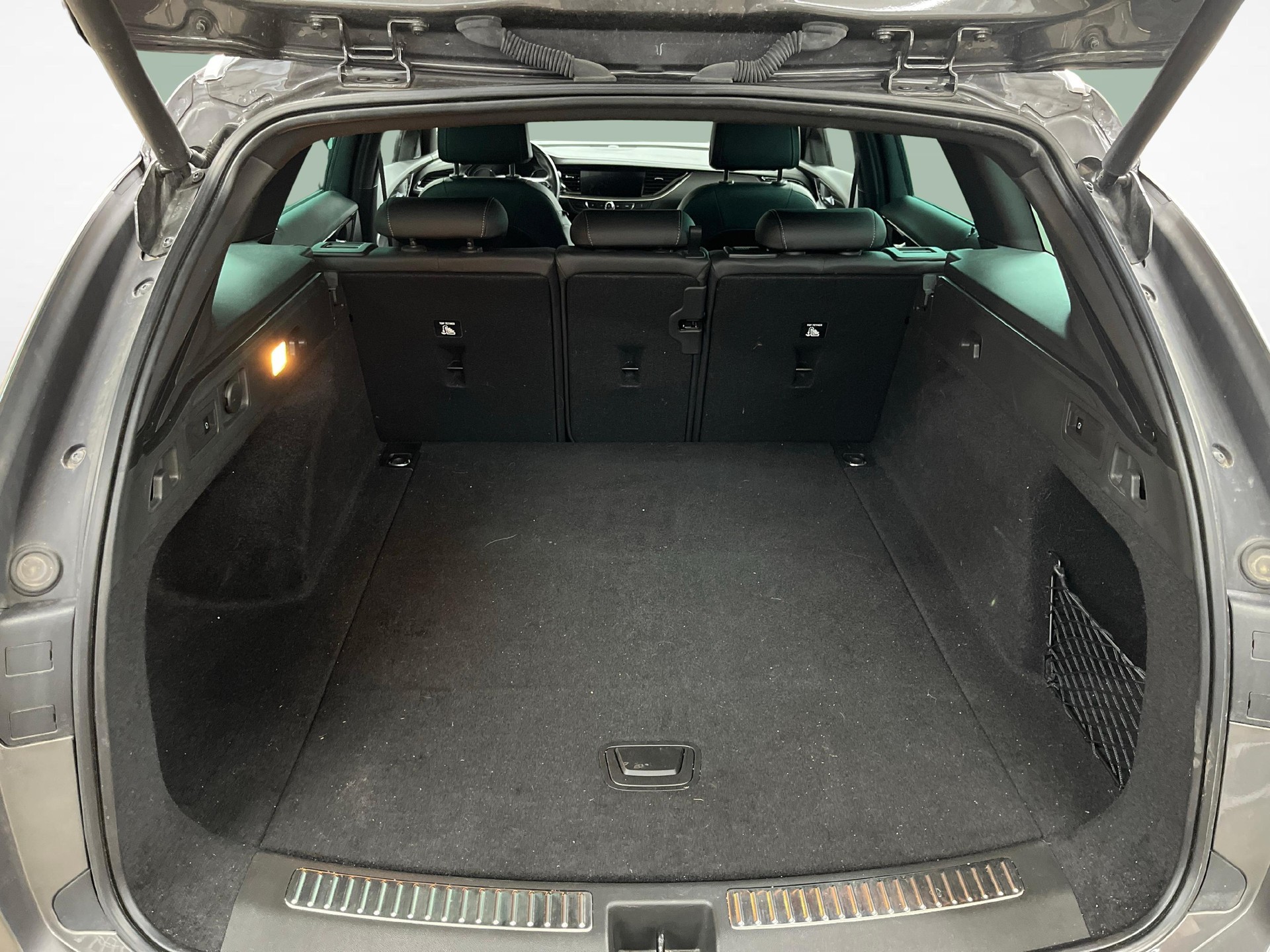 OPEL Insignia Sports Tourer 2.0 T Business-image-11