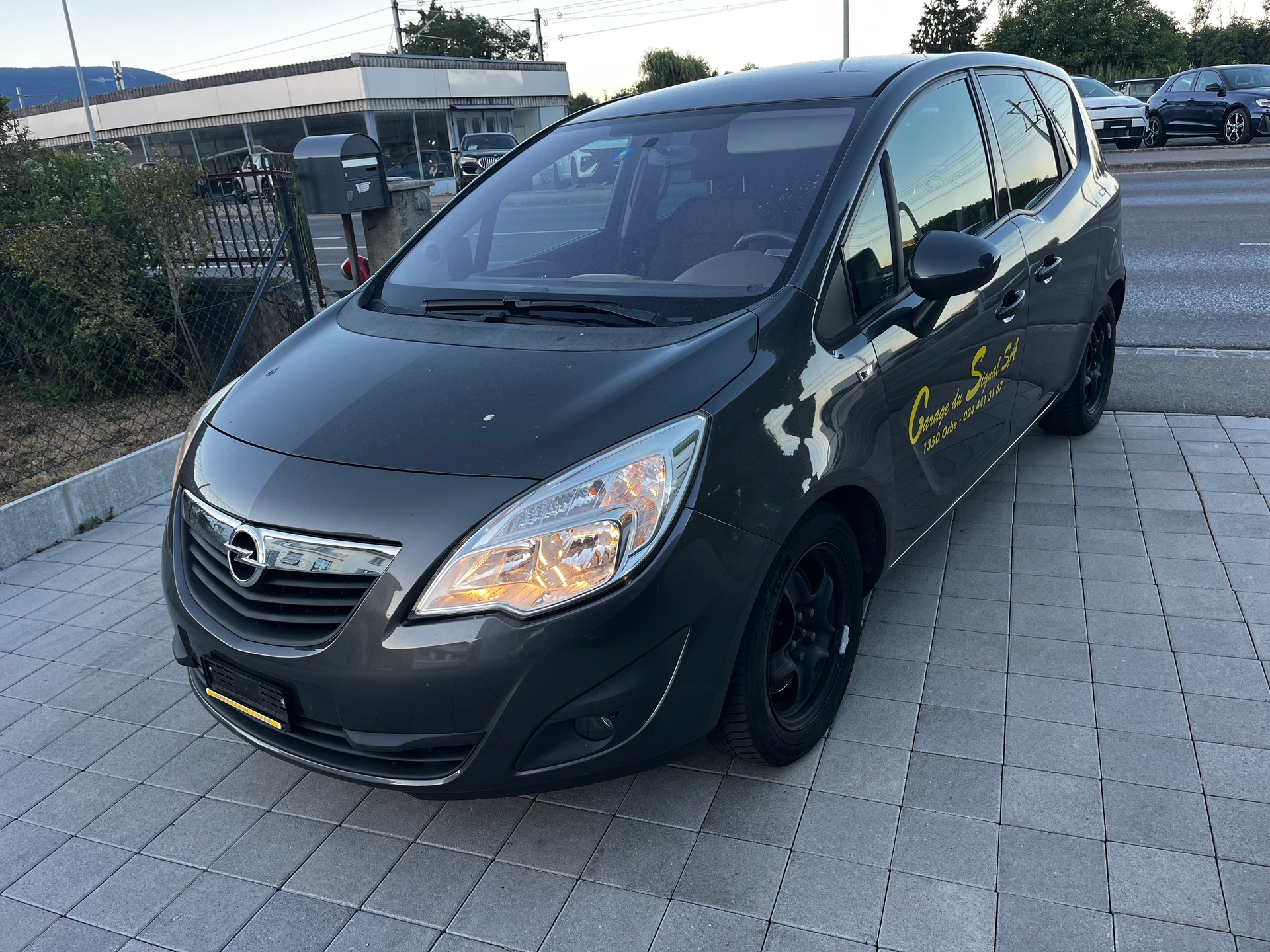 OPEL Meriva 1.4 Turbo Enjoy-image-1