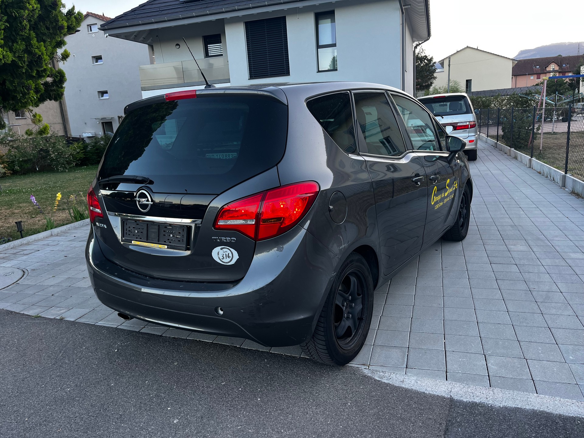 OPEL Meriva 1.4 Turbo Enjoy-image-5