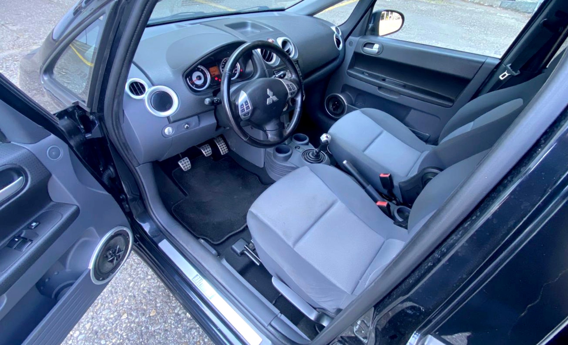 MITSUBISHI Colt 1.5 16V Turbo Ralliart-image-9