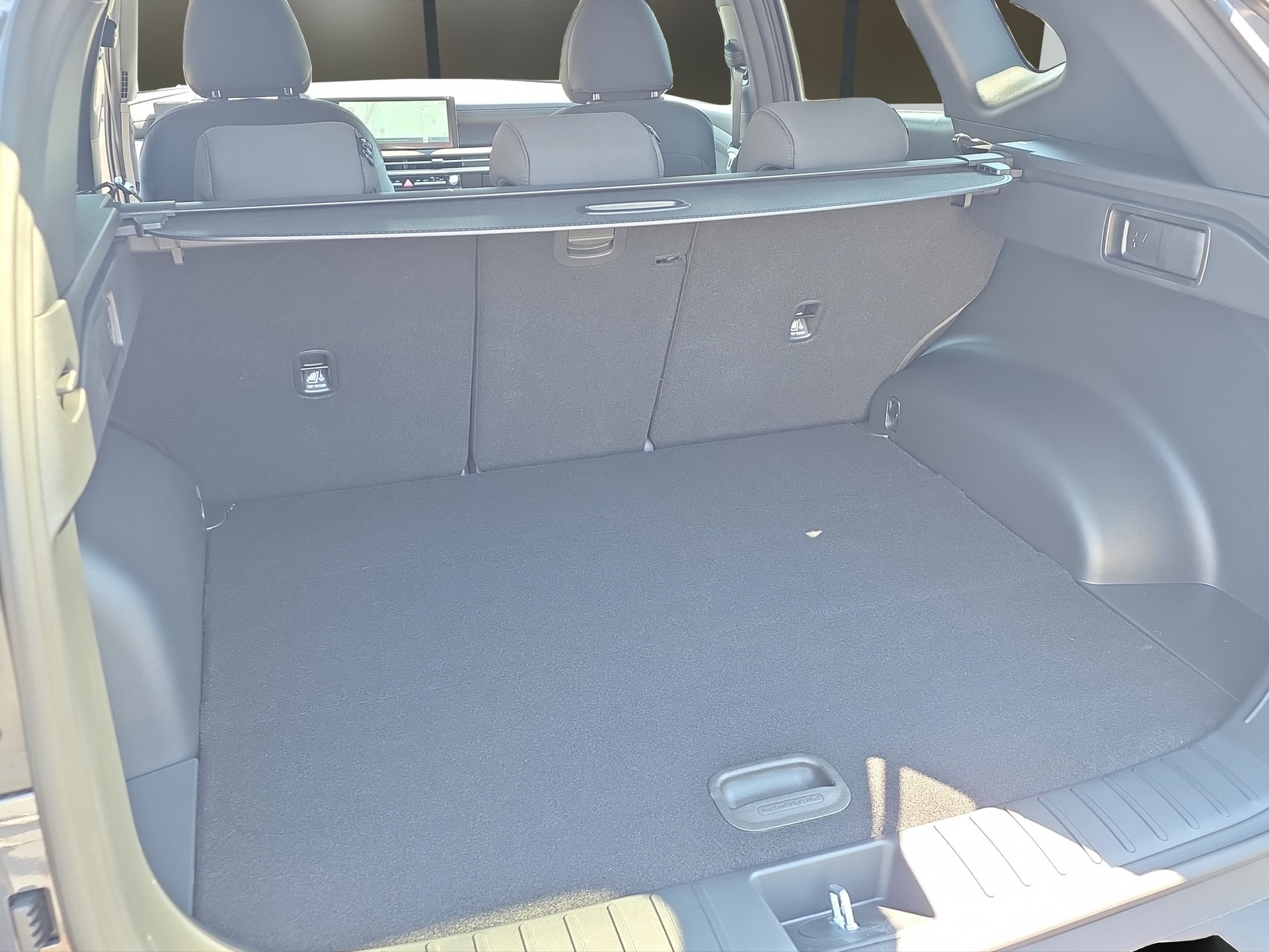 HYUNDAI Tucson 1.6 T-GDi HEV Origo Blackline 4WD-image-15
