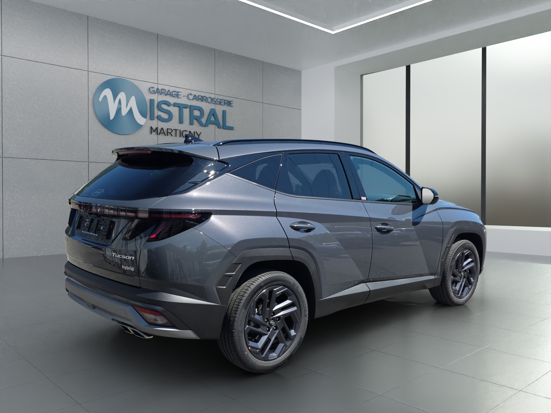 HYUNDAI Tucson 1.6 T-GDi HEV Origo Blackline 4WD-image-3