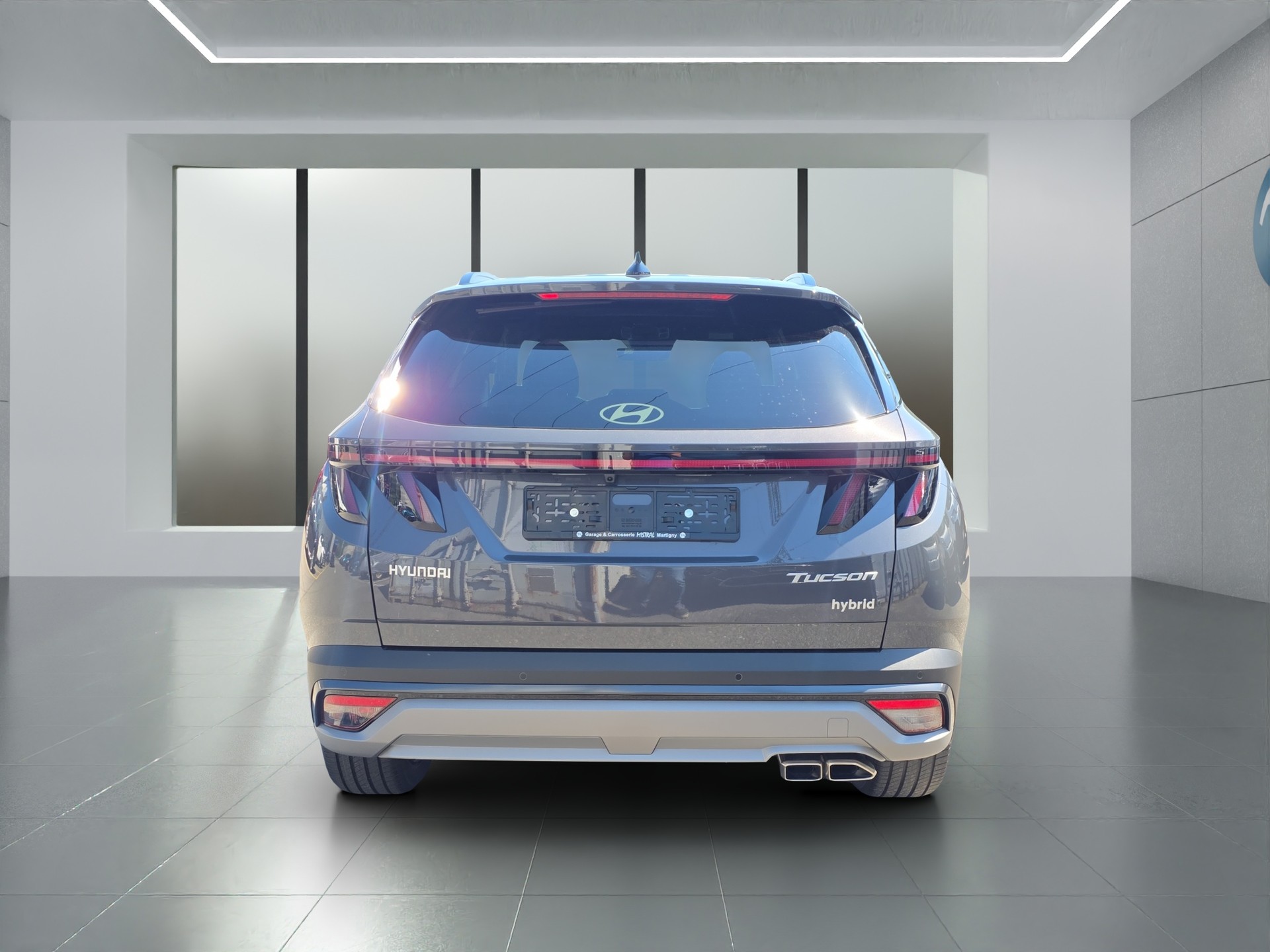 HYUNDAI Tucson 1.6 T-GDi HEV Origo Blackline 4WD-image-2