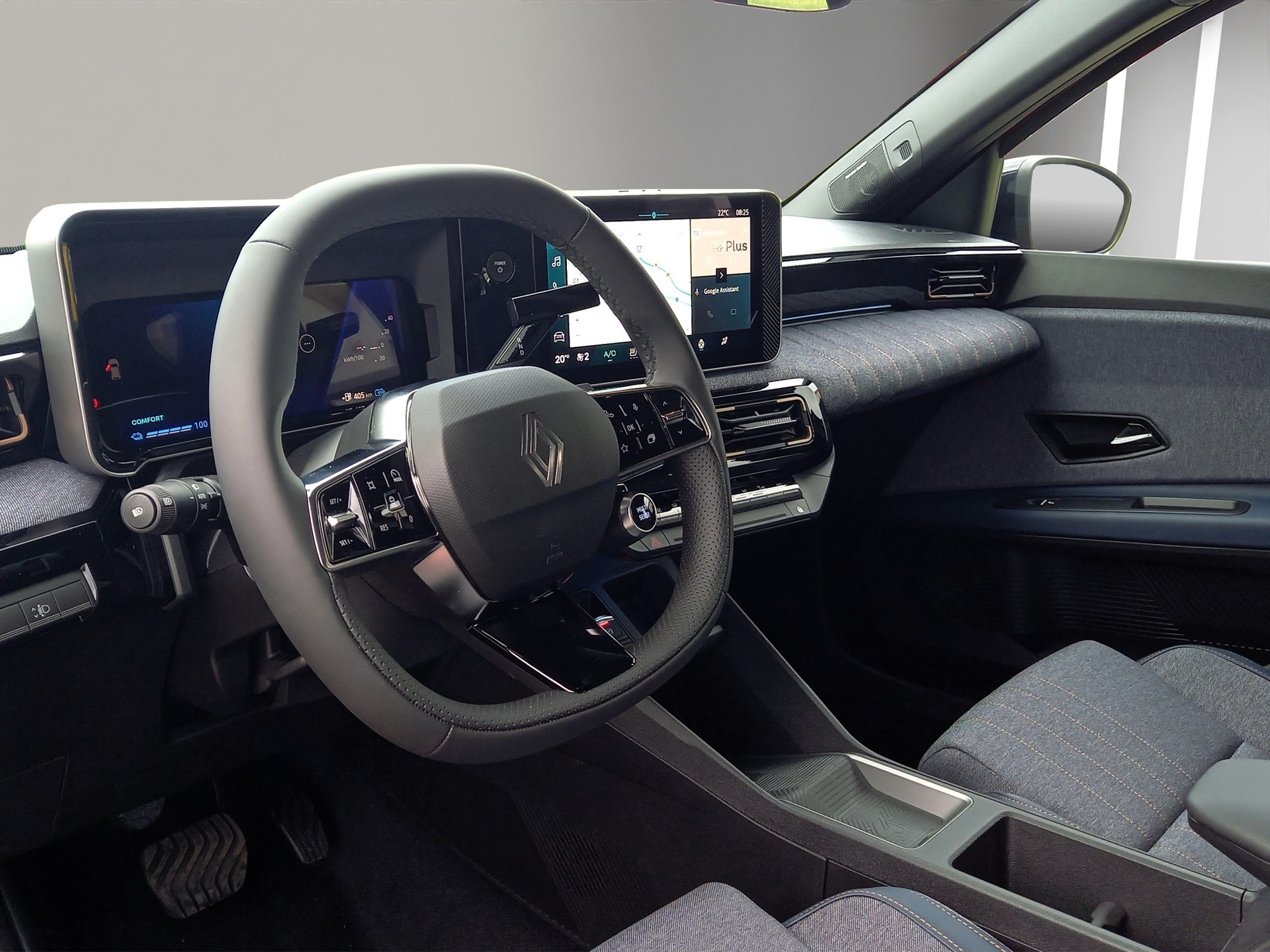 RENAULT R4 E-Tech Comfort Range techno-image-8