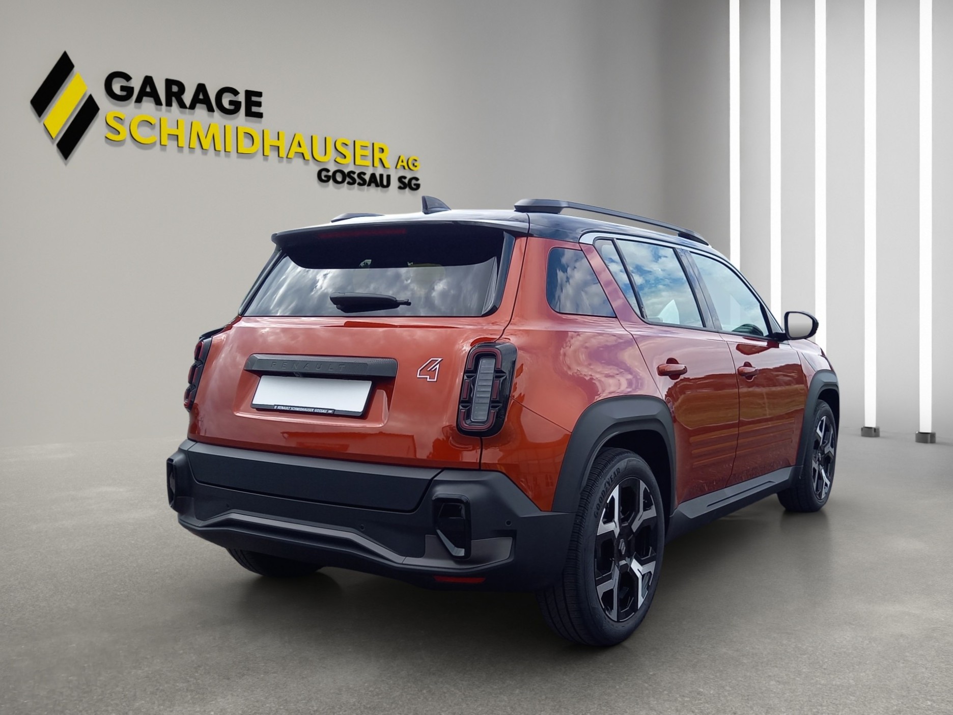 RENAULT R4 E-Tech Comfort Range techno-image-3