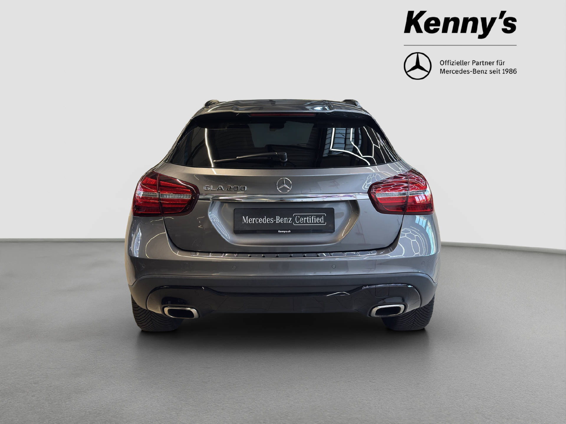 MERCEDES-BENZ GLA 200 Urban-image-4