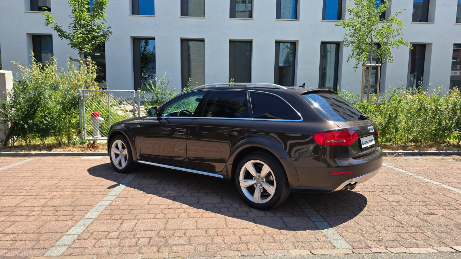 AUDI A4 allroad 2.0 TDI quattro Frisch Ab MFK| Service gepflegt| **Top Ausstattung**| Anhängerkupplung| ELK Kofferraum| NAVI-image-7