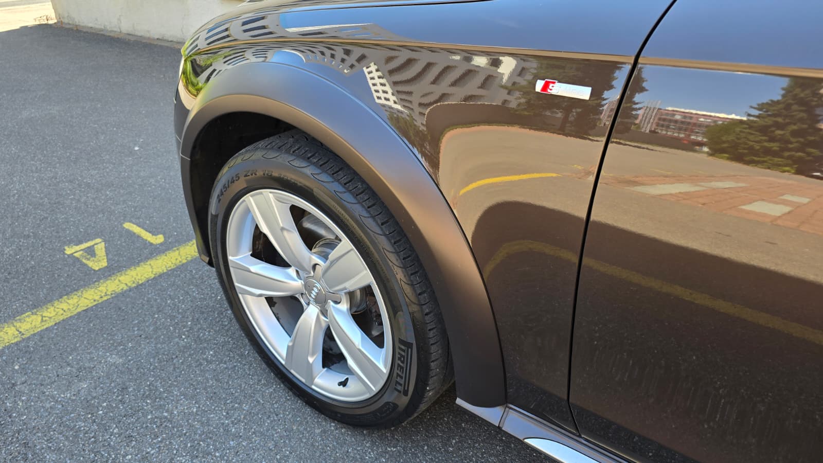 AUDI A4 allroad 2.0 TDI quattro Frisch Ab MFK| Service gepflegt| **Top Ausstattung**| Anhängerkupplung| ELK Kofferraum| NAVI-image-3