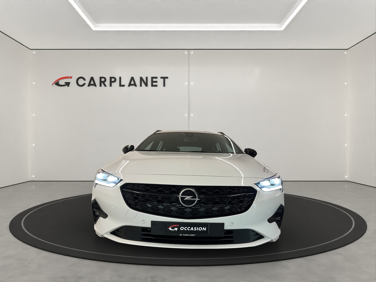 OPEL Insignia Sports Tourer 2.0 D Ultimate-image-1