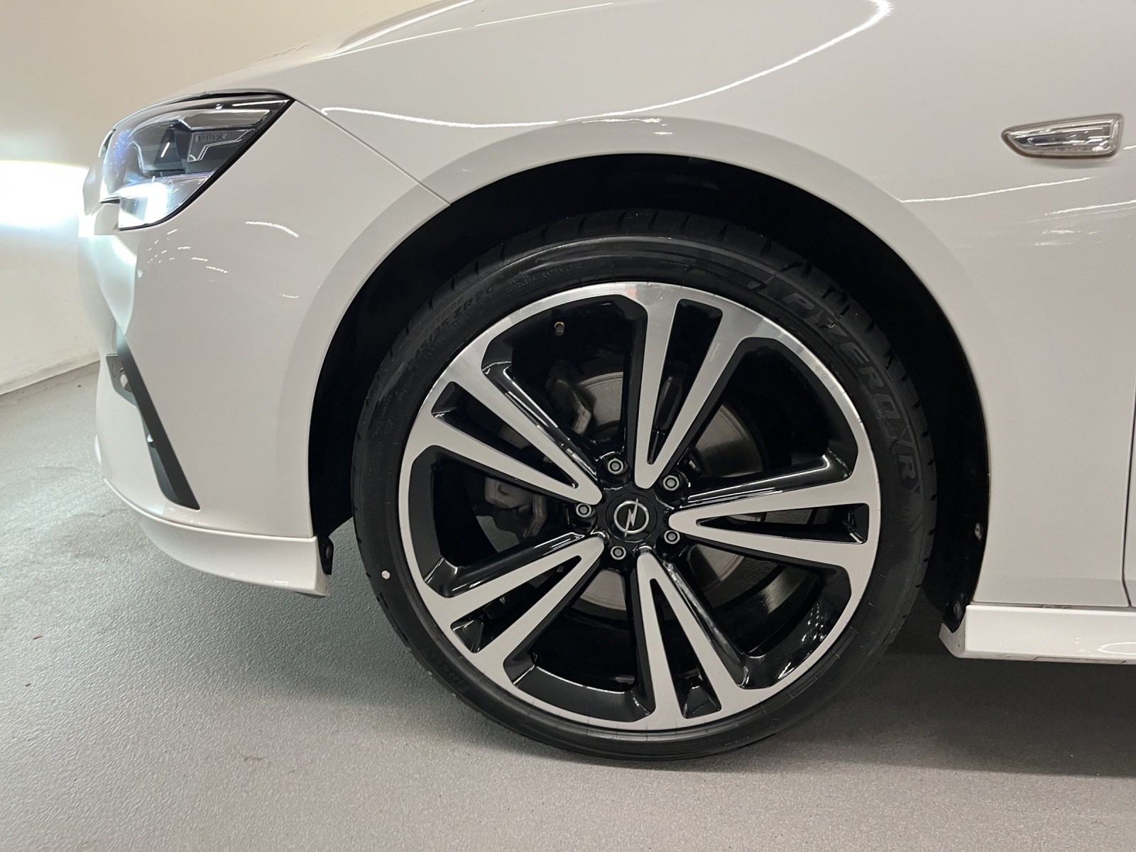 OPEL Insignia Sports Tourer 2.0 D Ultimate-image-14