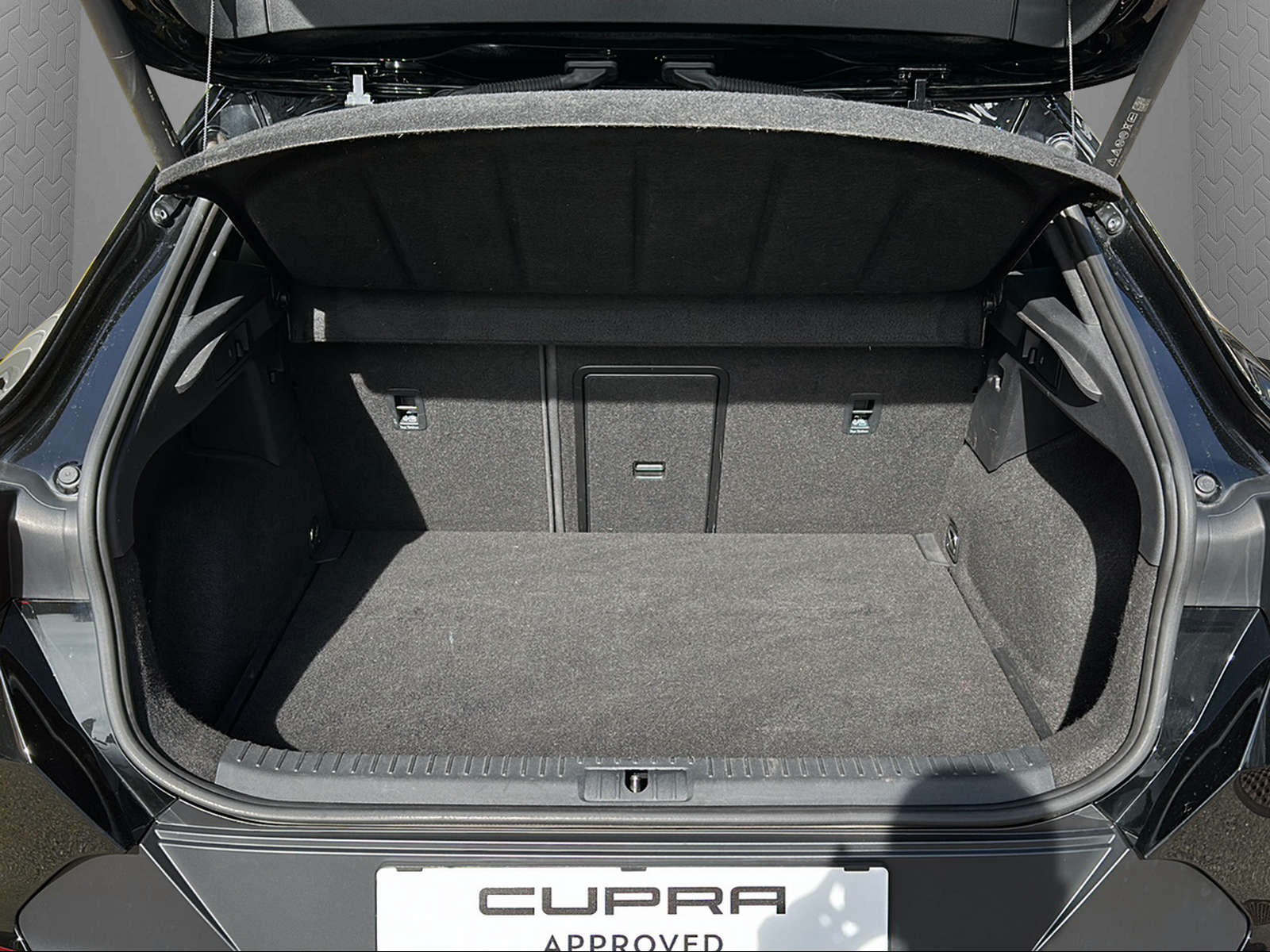 CUPRA Formentor 2.5TSI VZ5 4Drive DSG-image-9
