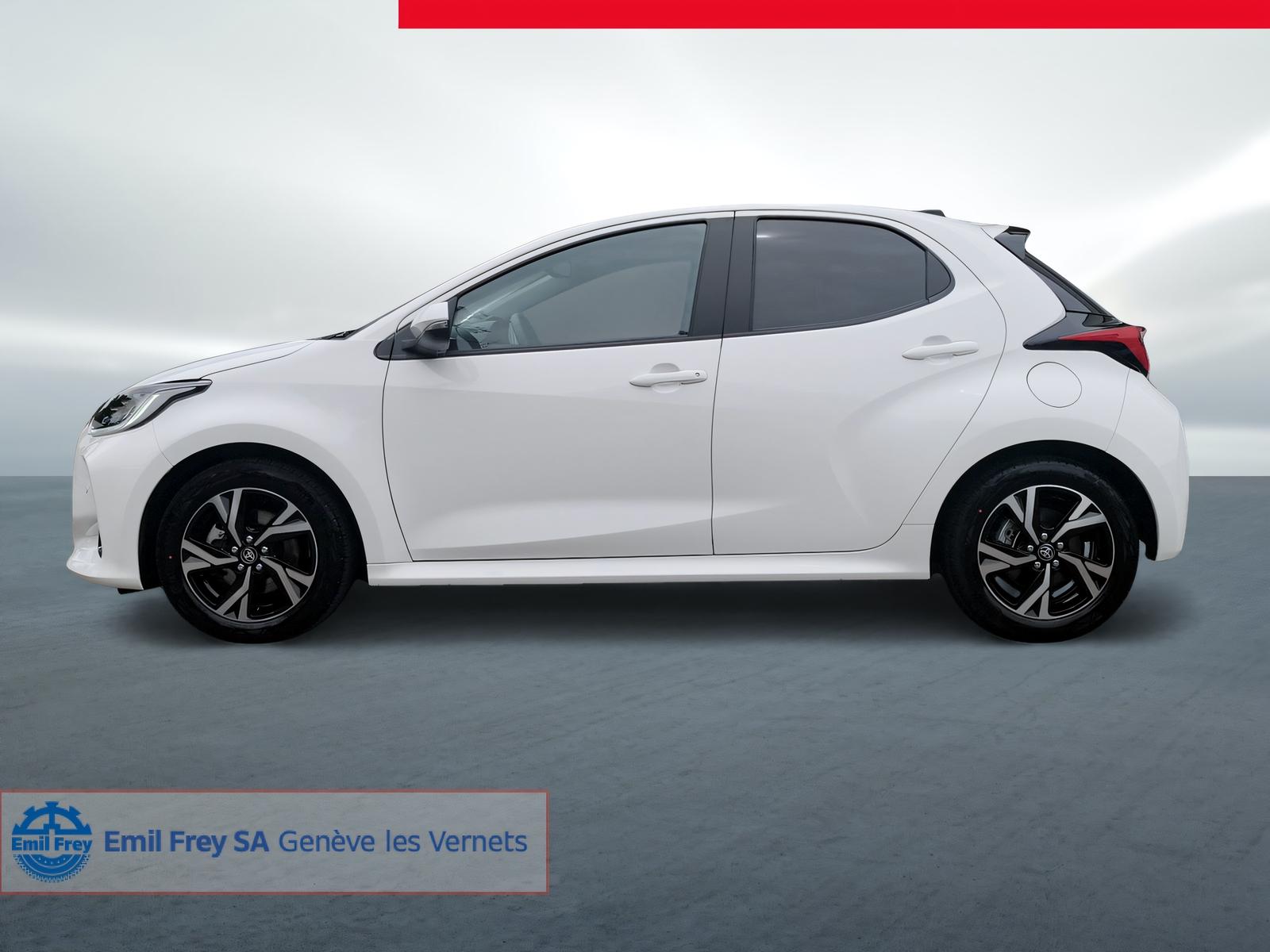 TOYOTA Yaris 1.5 VVT-i HSD Trend-image-3
