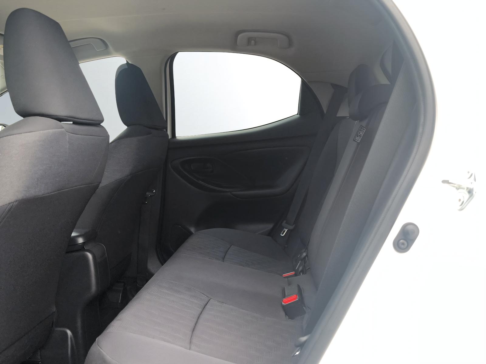 TOYOTA Yaris 1.5 VVT-i HSD Trend-image-8