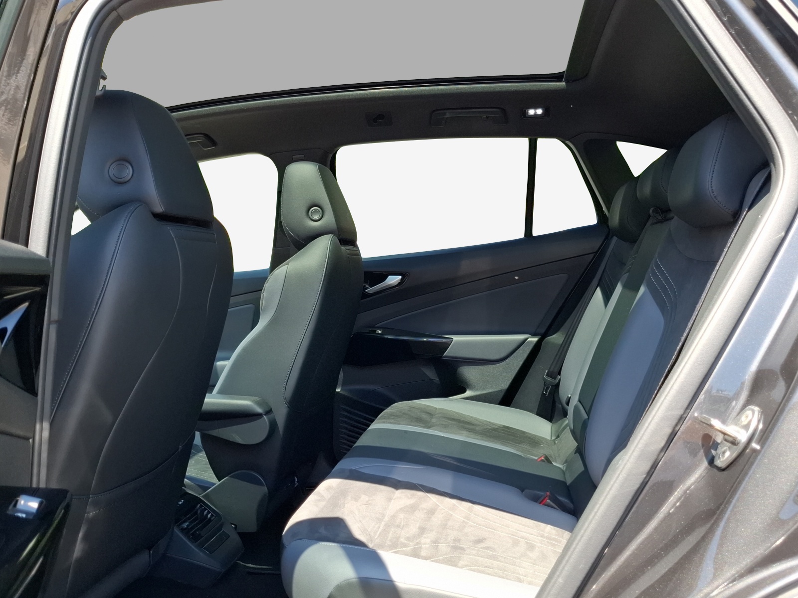 VW ID.4 Pro Performance 77 kWh-image-12