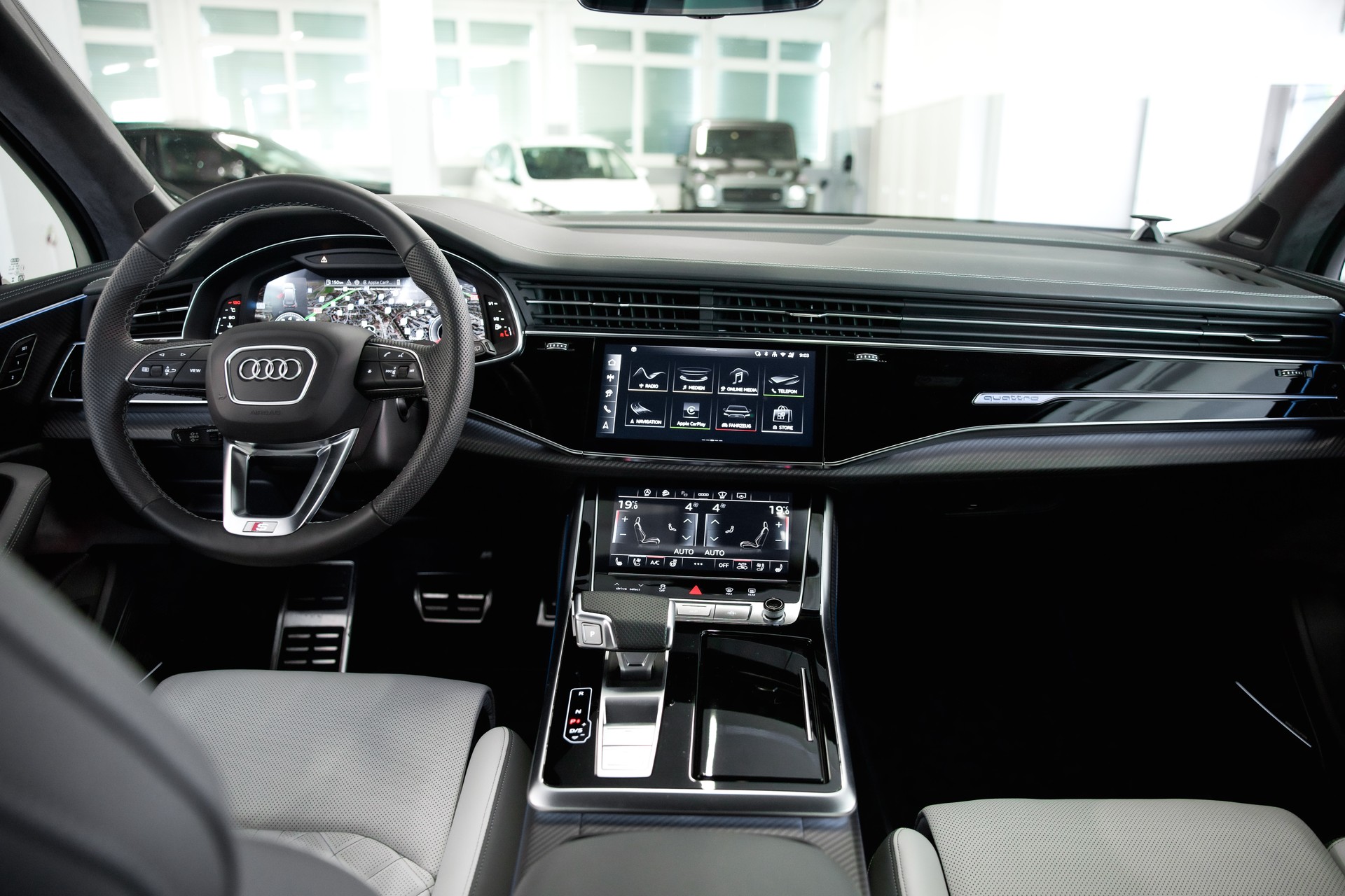 AUDI SQ7 TFSI quattro tiptronic *Keramik*B&O Advanced*7-Plätzer*-image-18