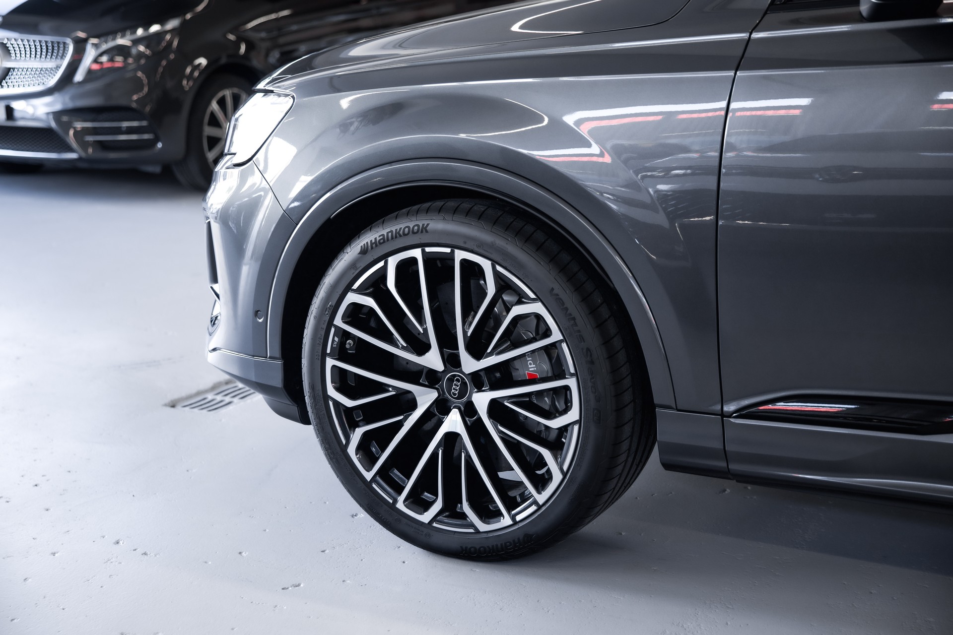 AUDI SQ7 TFSI quattro tiptronic *Keramik*B&O Advanced*7-Plätzer*-image-15