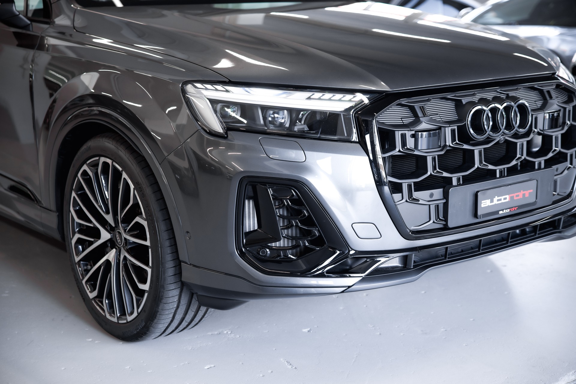 AUDI SQ7 TFSI quattro tiptronic *Keramik*B&O Advanced*7-Plätzer*-image-9