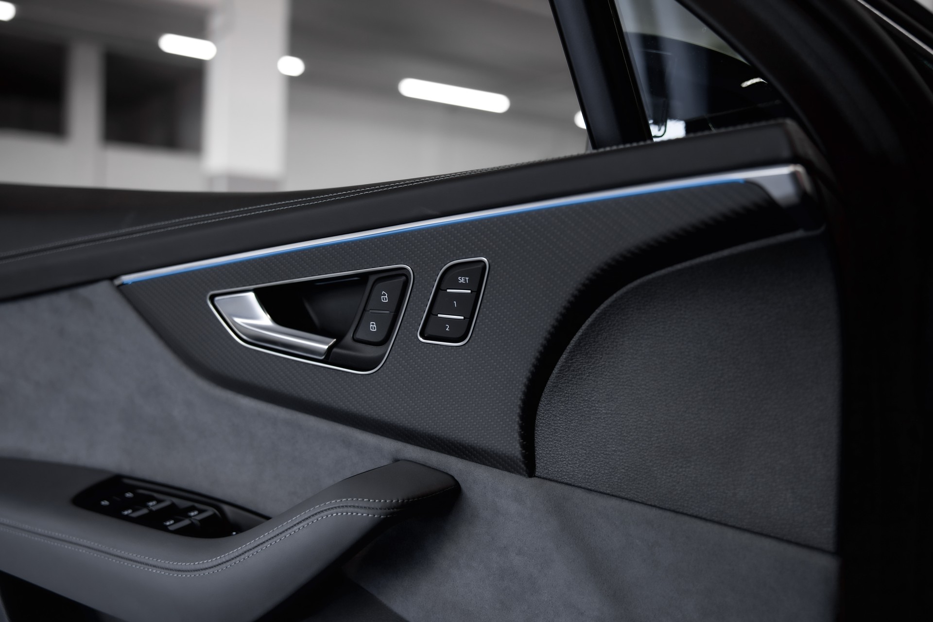AUDI SQ7 TFSI quattro tiptronic *Keramik*B&O Advanced*7-Plätzer*-image-30