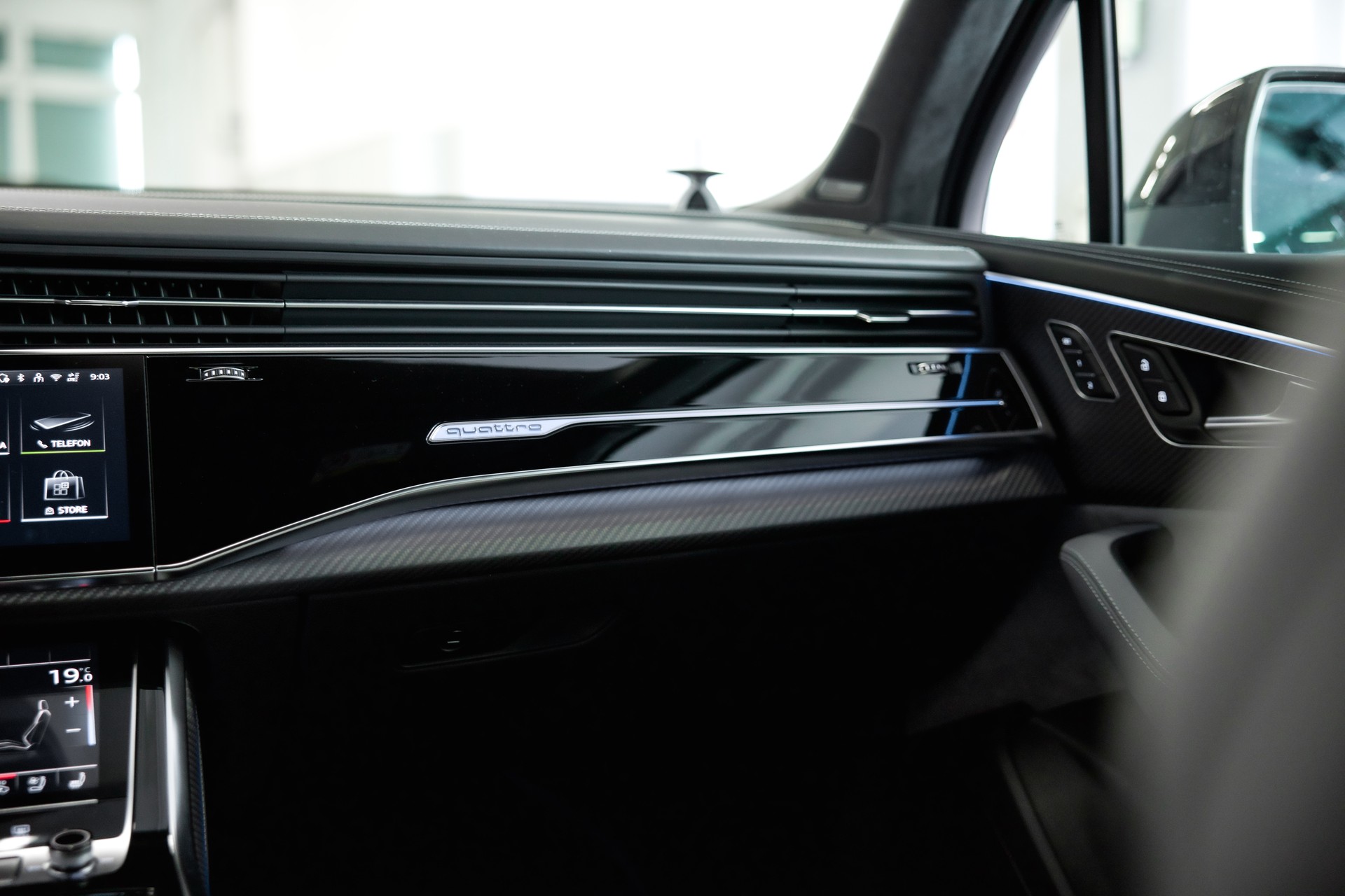 AUDI SQ7 TFSI quattro tiptronic *Keramik*B&O Advanced*7-Plätzer*-image-27