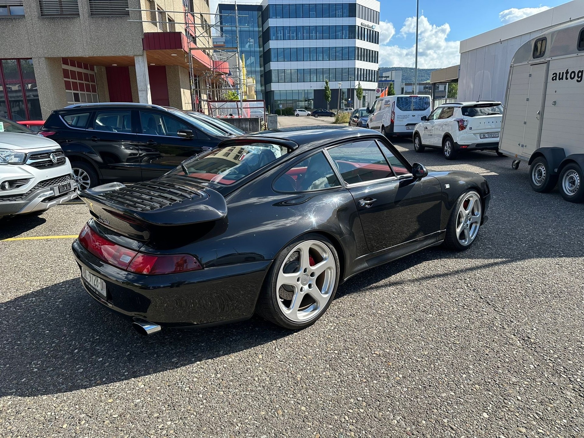PORSCHE 911 Turbo-image-7