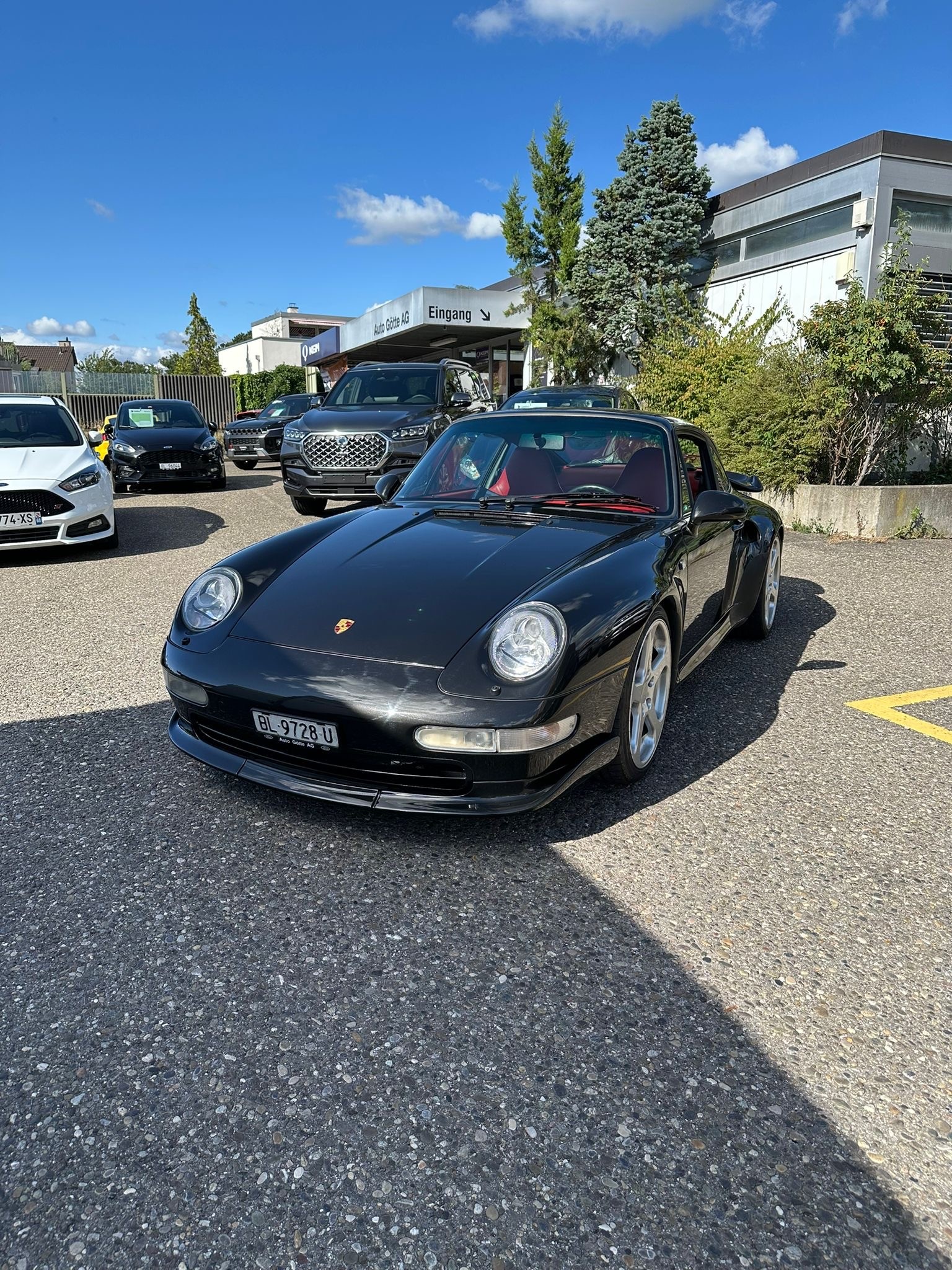 PORSCHE 911 Turbo-showroom-element-3